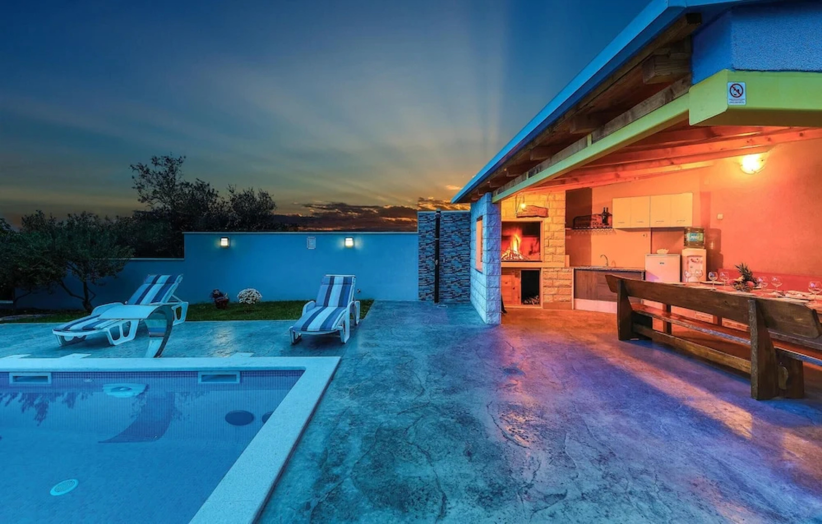 Nice Home in Kastel Kambelovac With Wifi and 4 Bedrooms