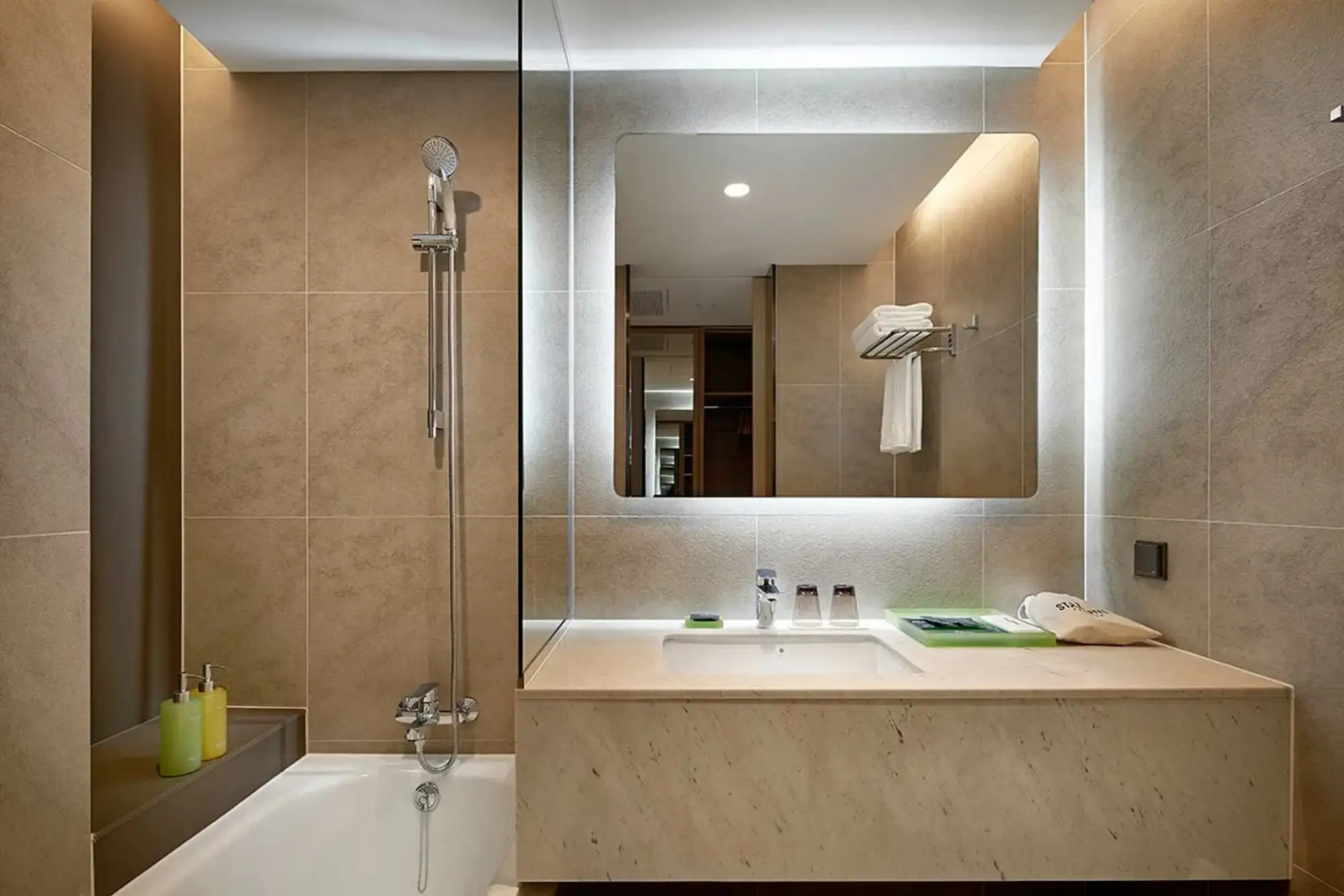 Staz Hotel Premier Dongtan