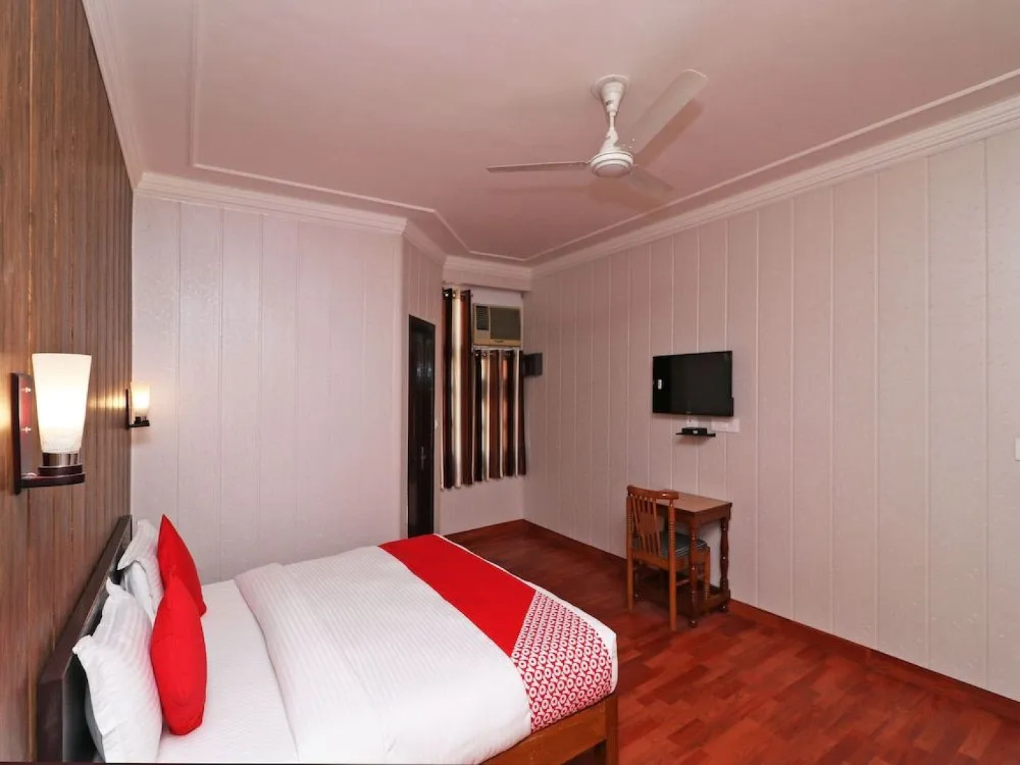 OYO 12939 Hotel Mehtab Regency