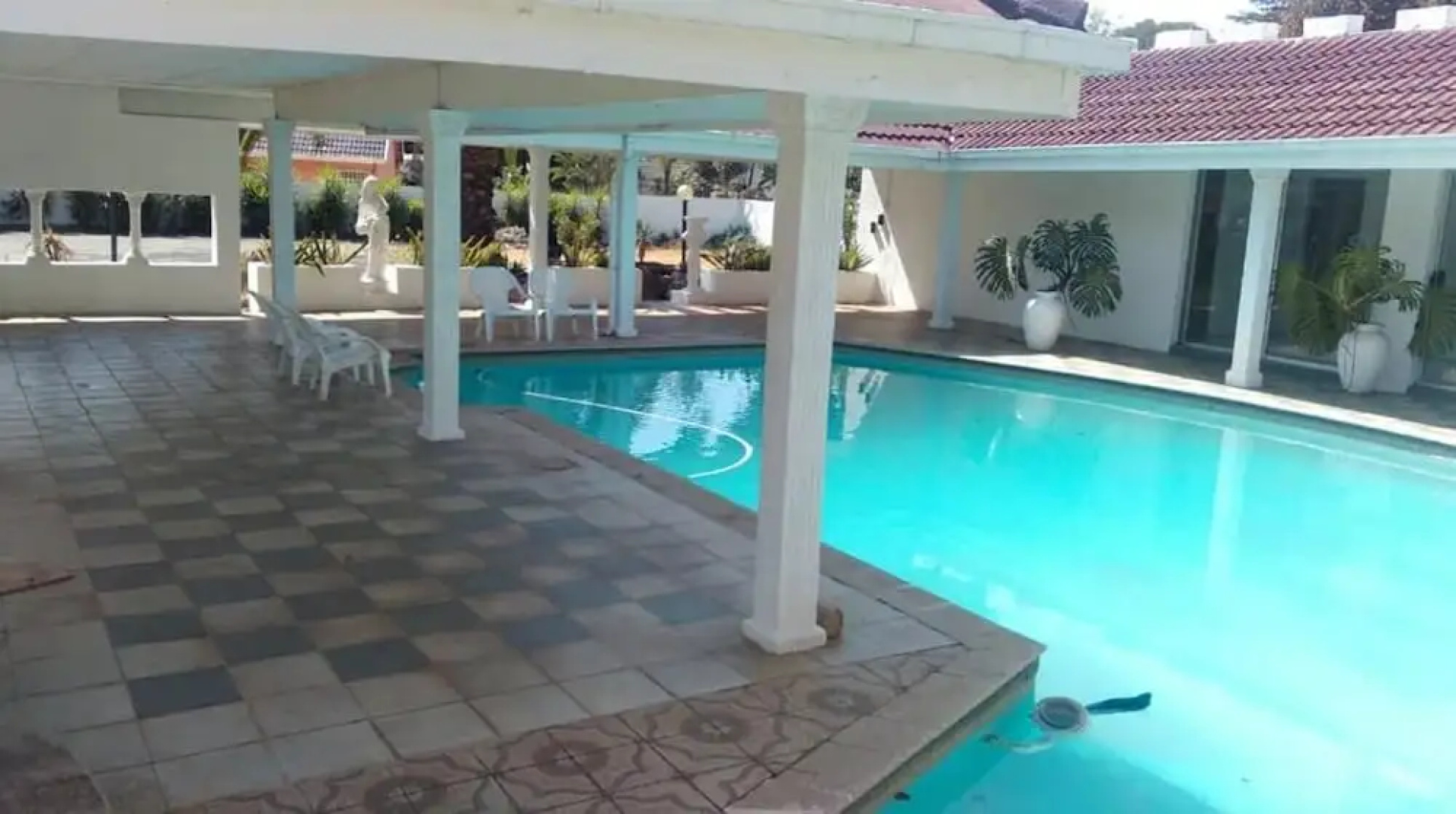 11 Eland Guest House