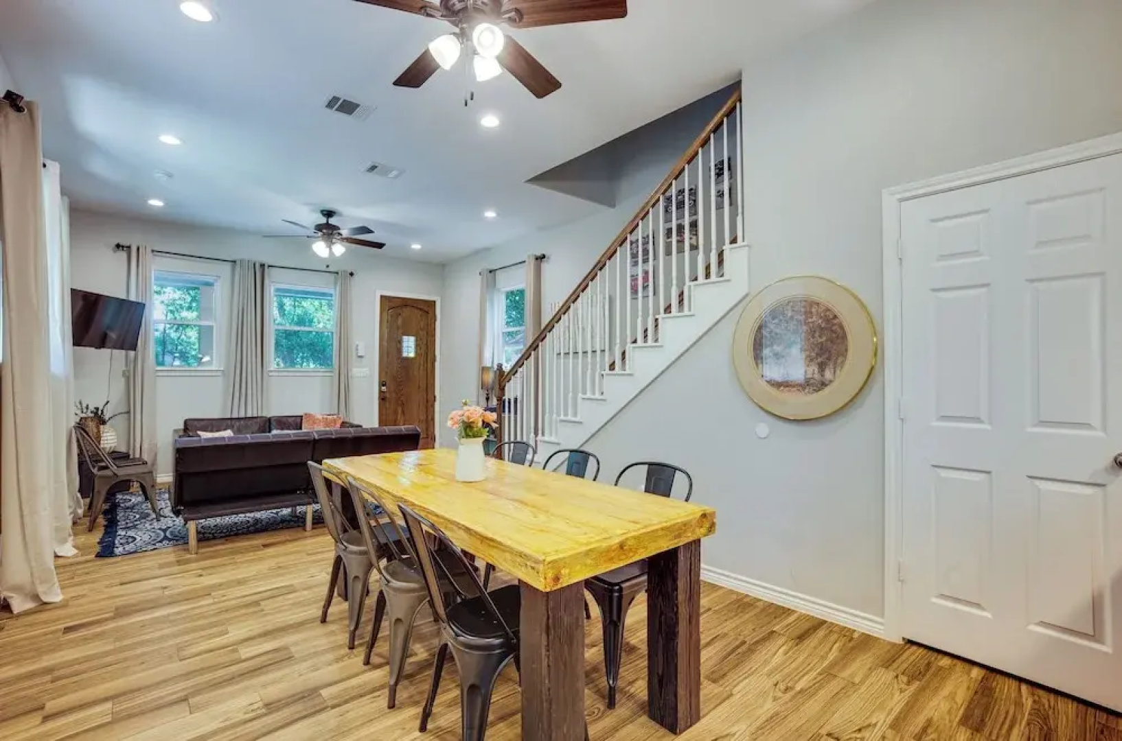 Pet-friendly Tomball Home: Walk to Main Street!