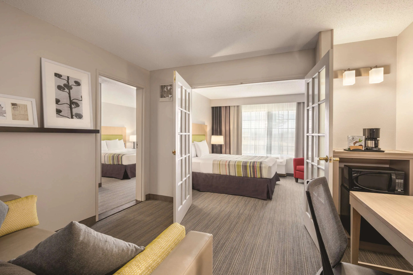 Country Inn & Suites by Radisson, Big Flats (Elmira), NY