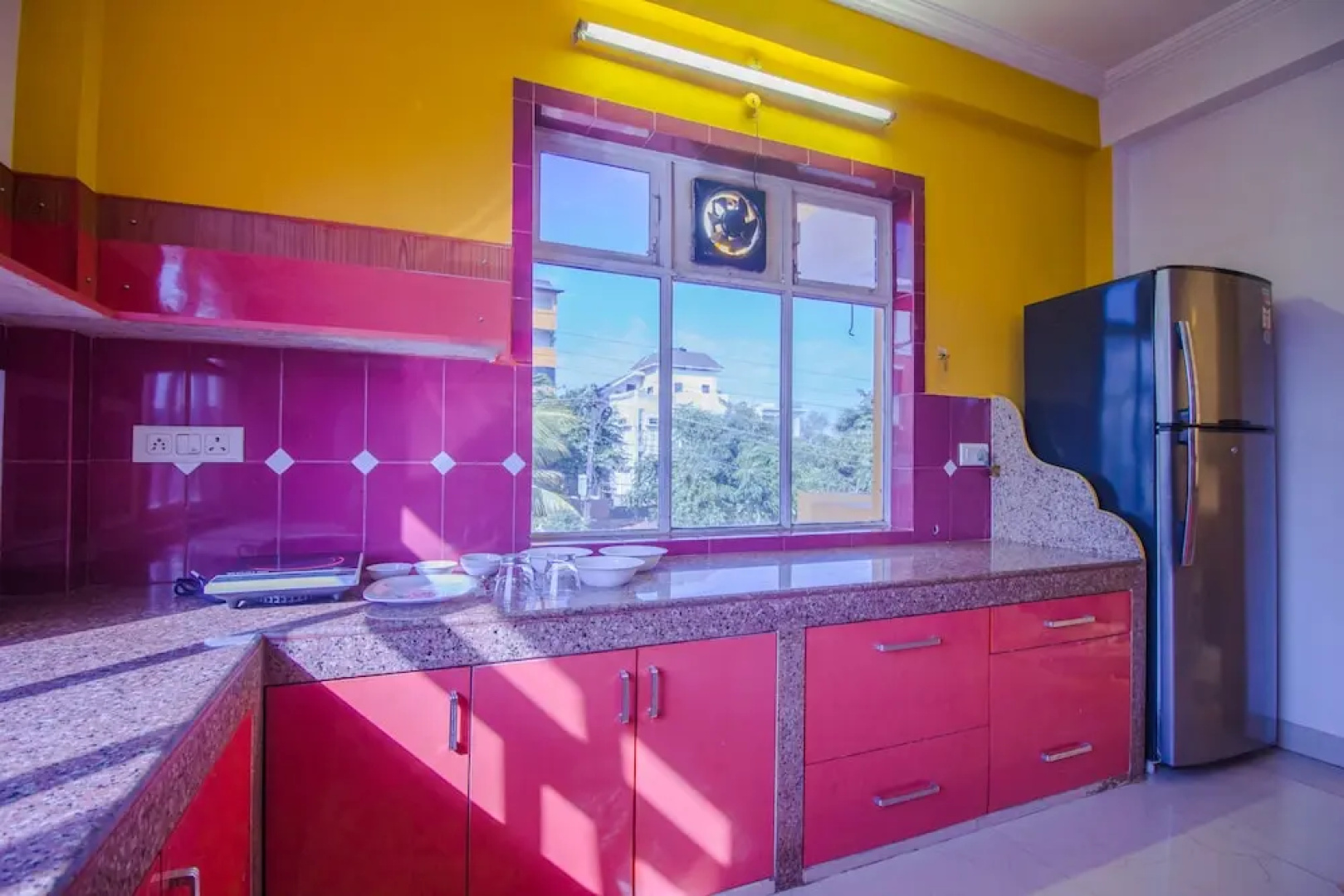 OYO 18739 Home Spacious 2BHK Sangolda