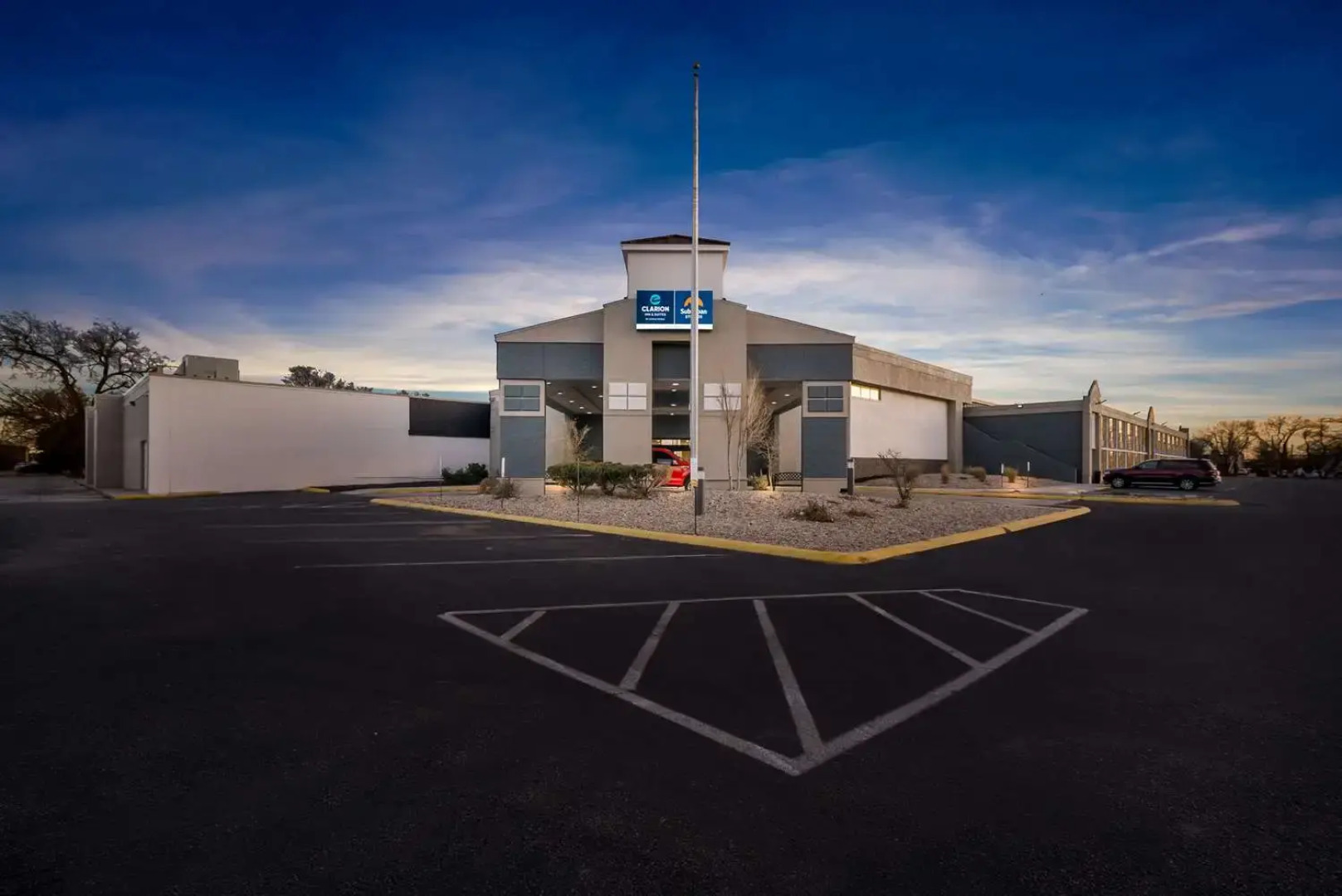 Suburban Studios, Kearney