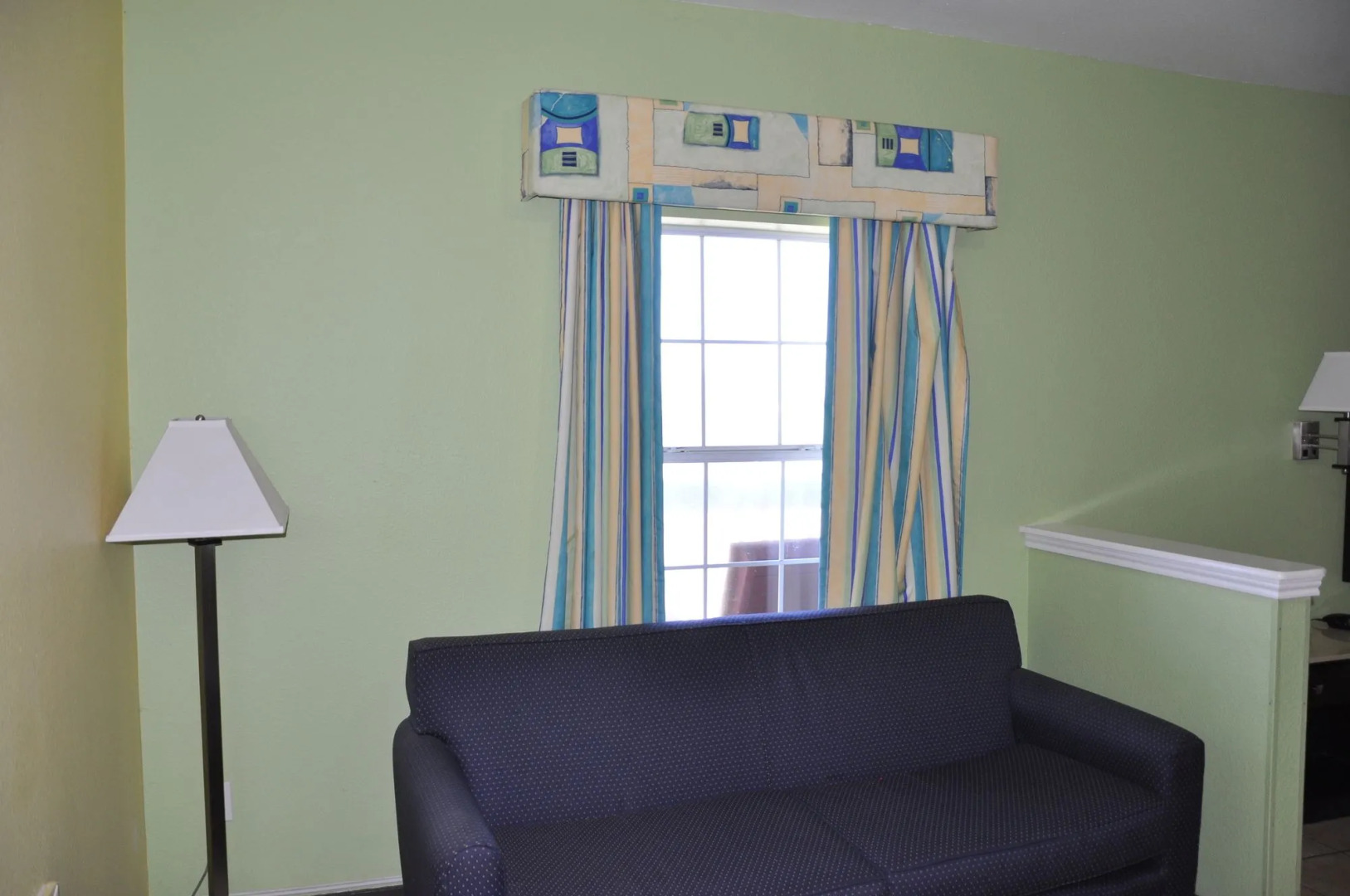 Plantation Suites & Conference Center