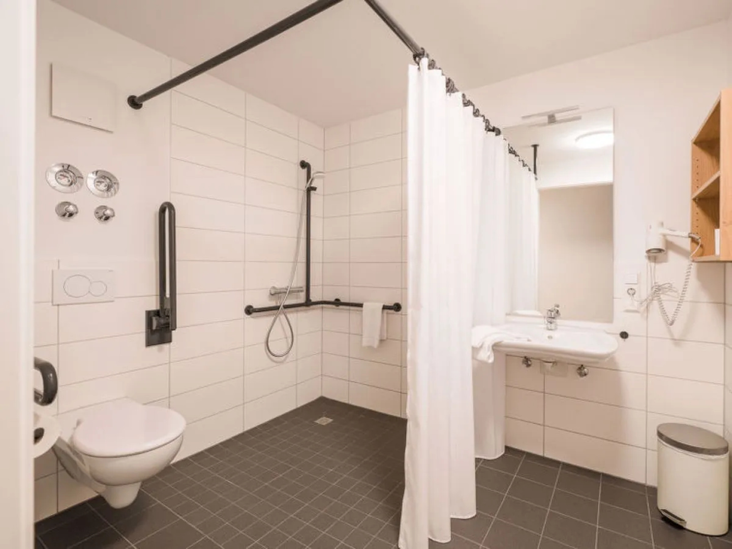 Apartment Basel Kirchzarten