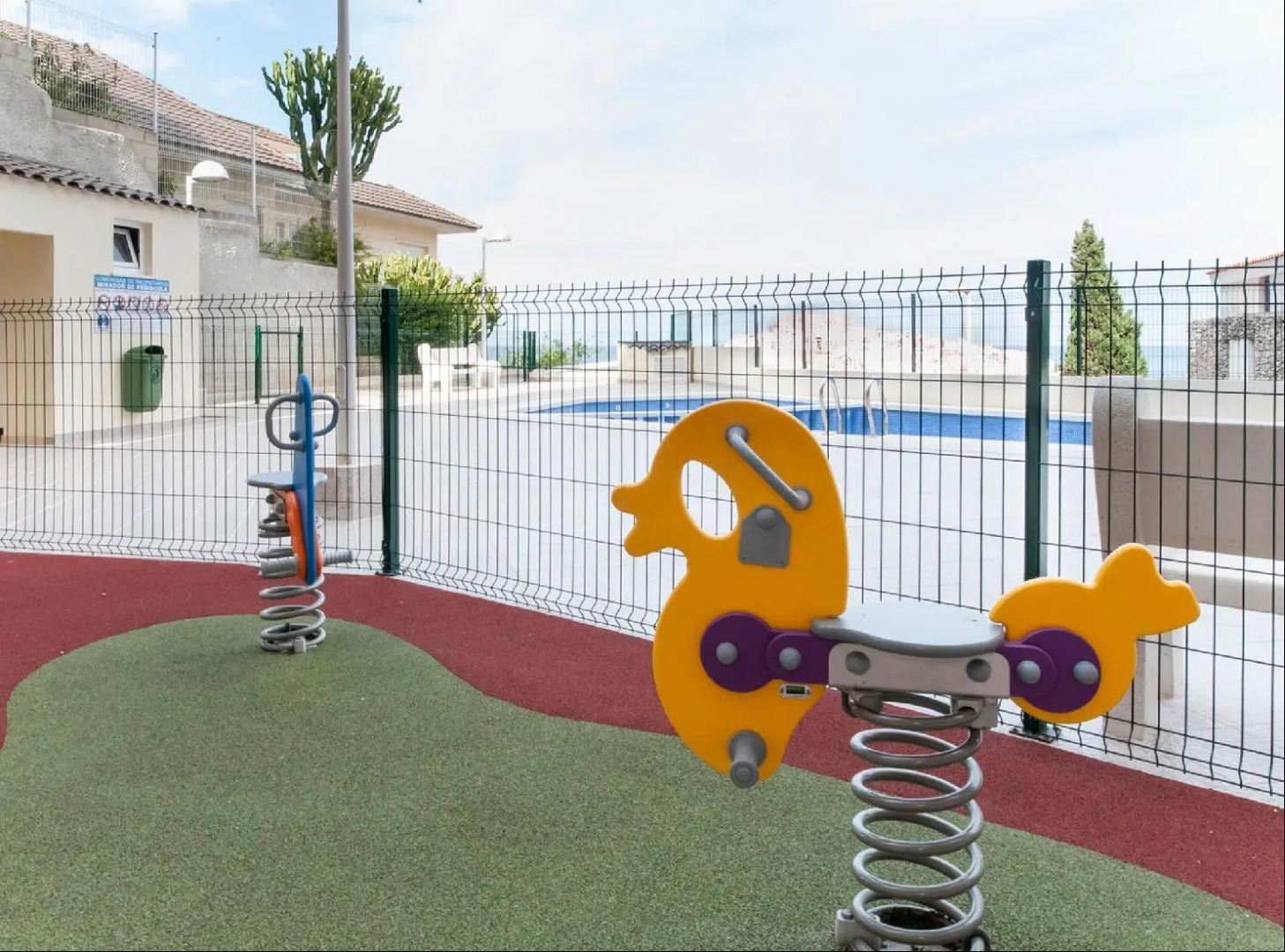 Apartamentos Mira d’Or