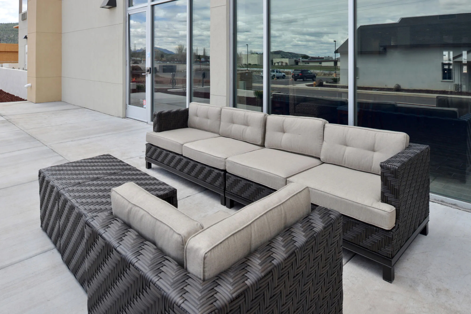 Holiday Inn Express & Suites Williams by IHG