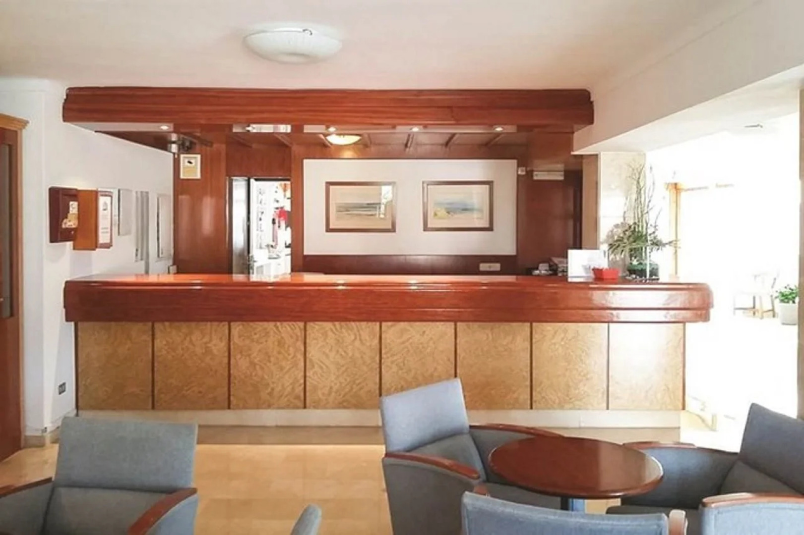 Apartamentos Cristina