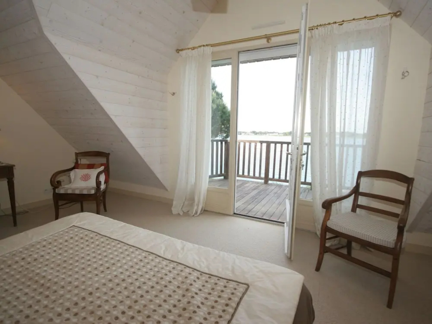 Beautiful Holiday Home in La Trinite-sur-mer With Garden