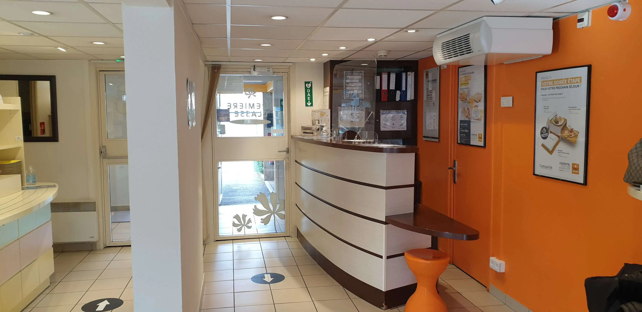 Premiere Classe Besancon - Ecole Valentin