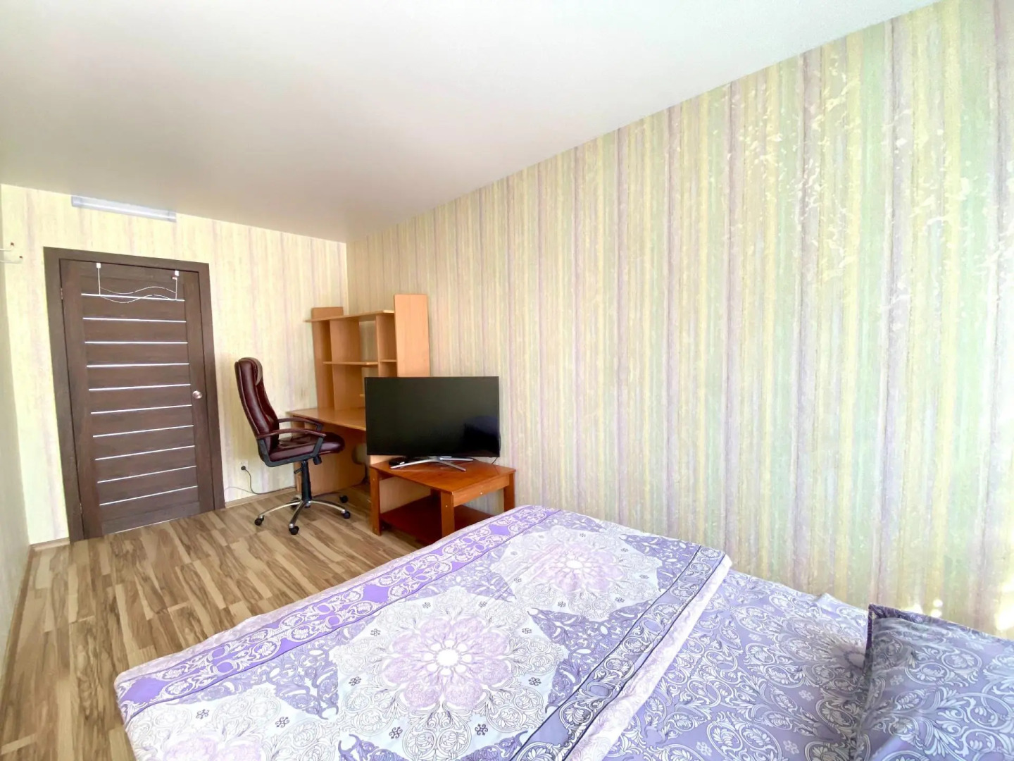 Two Pillows on str. Lenina , bld. 62a