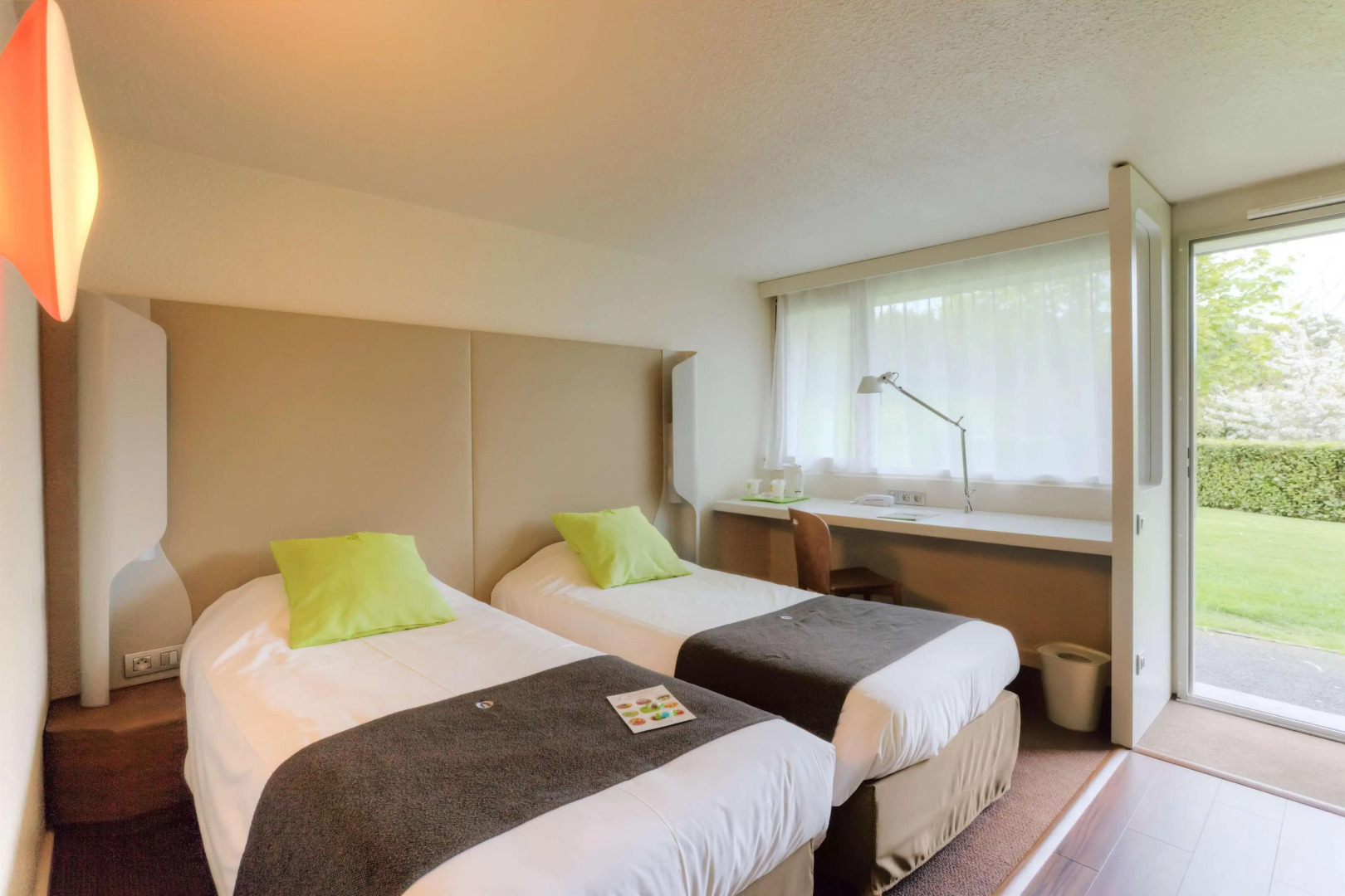 Campanile Poitiers Sud - Aéroport