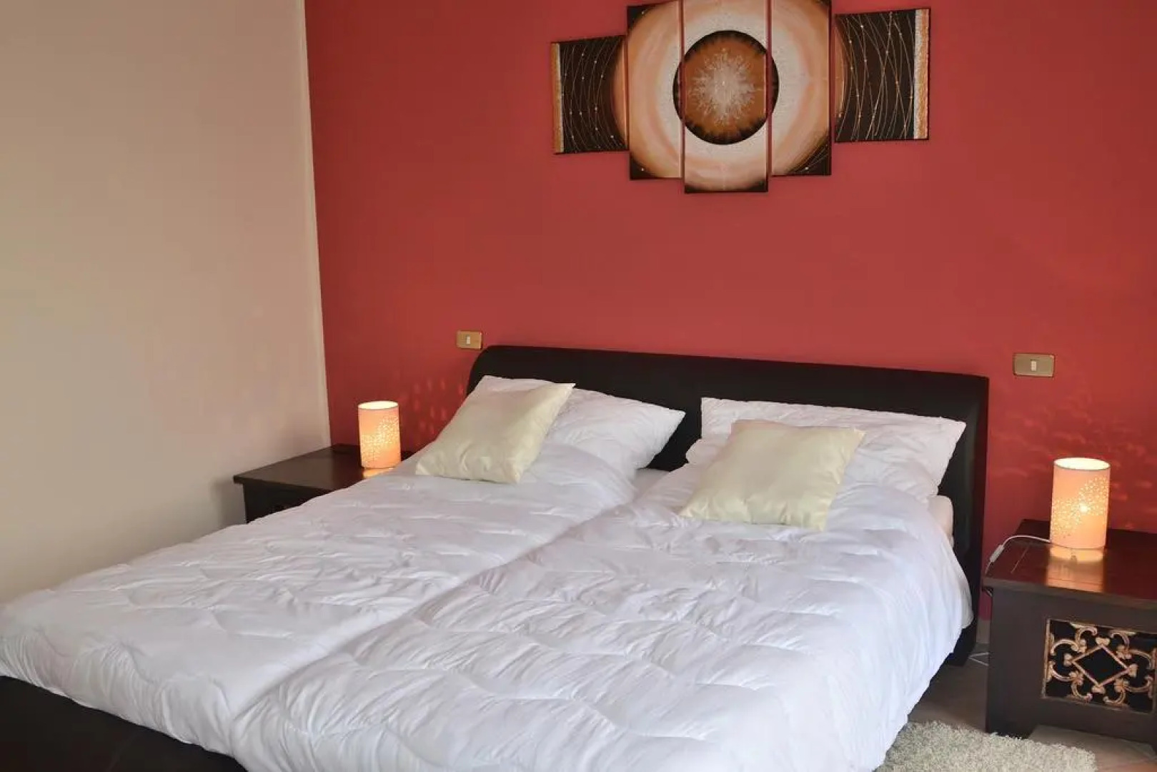 Villa Sybille With Pool And Lake View