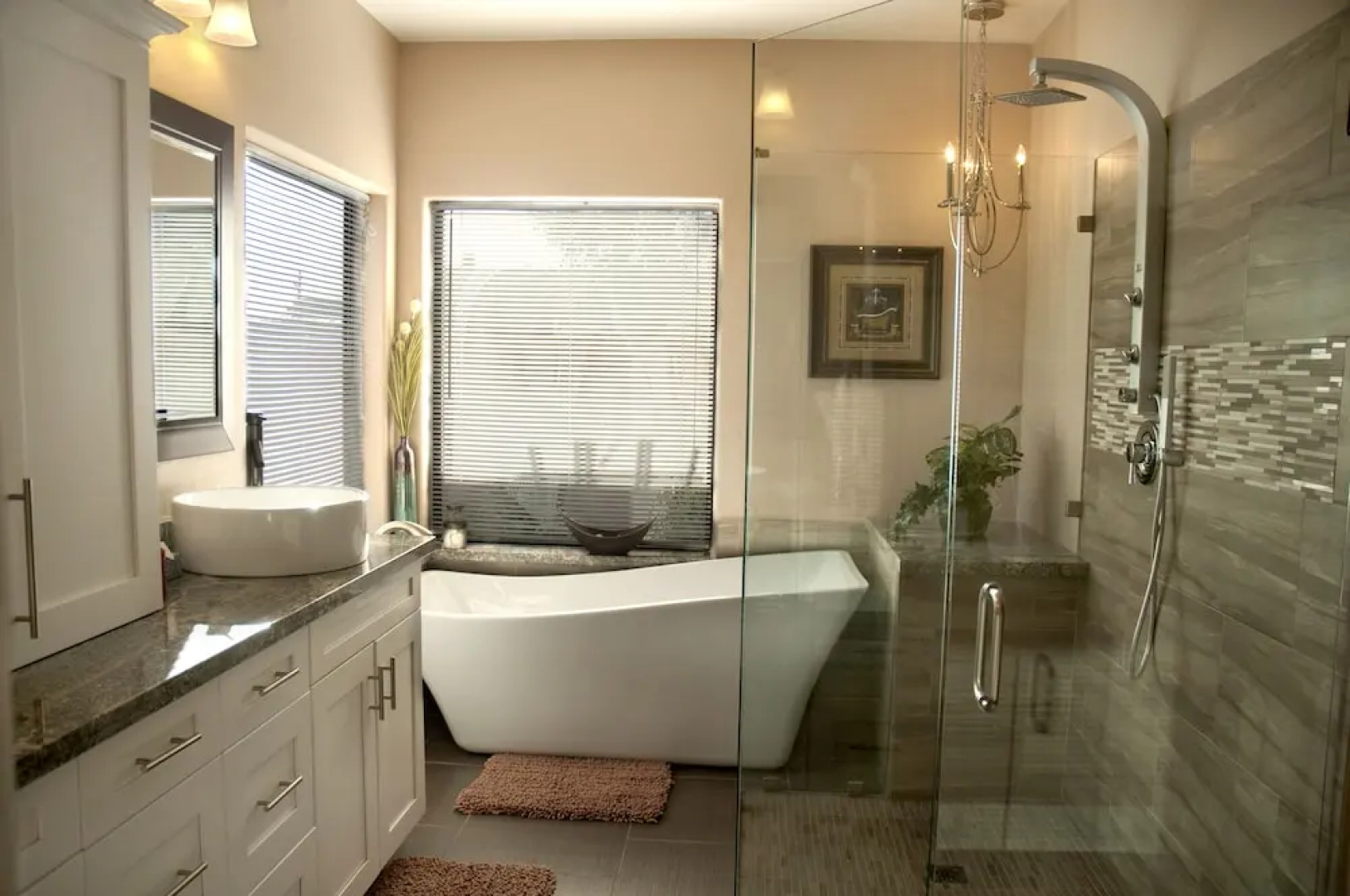Casa Saguaro 4 Bedroom Home by RedAwning