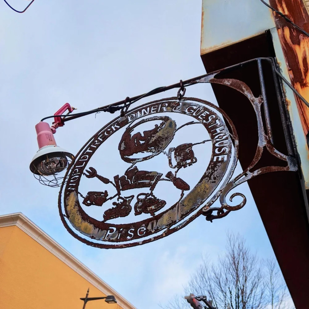 WORLDTRECK DINER & GUESTHOUSE - Pise - Hostel