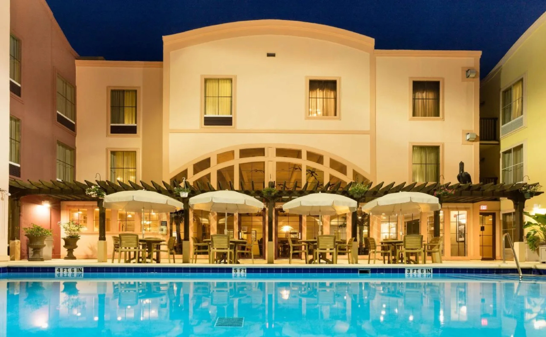 Hampton Inn and Suites Amelia Island Historic Harbor Front