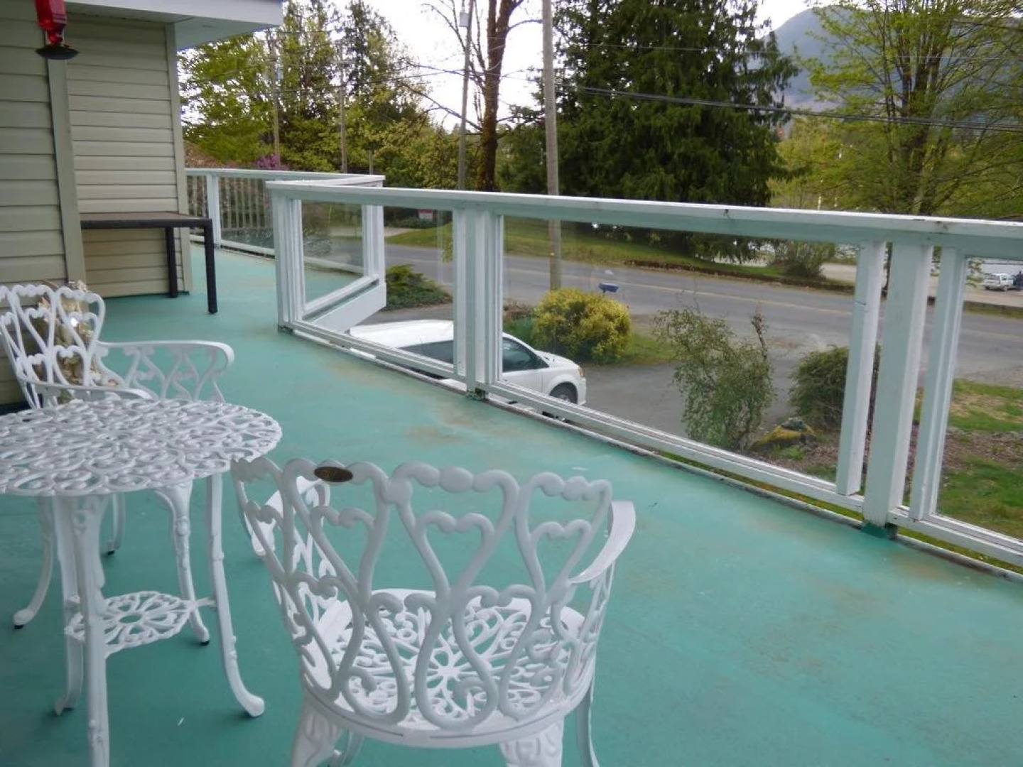 Crown House Bed & Breakfast