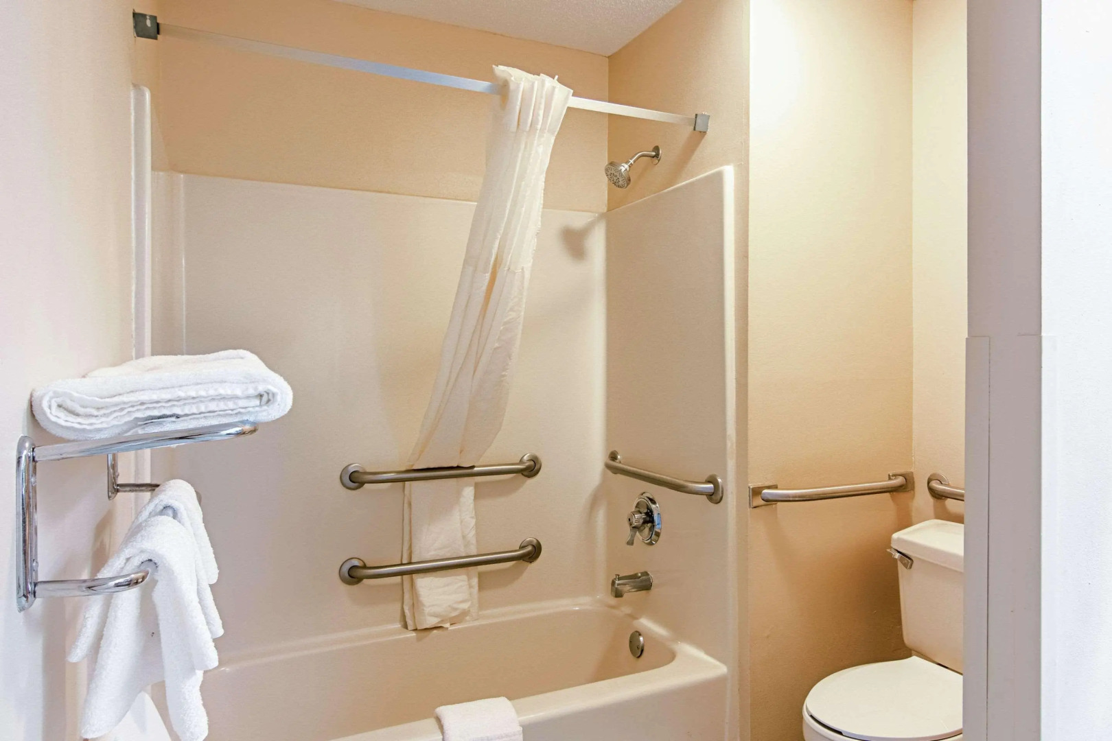 Quality Inn Thomaston