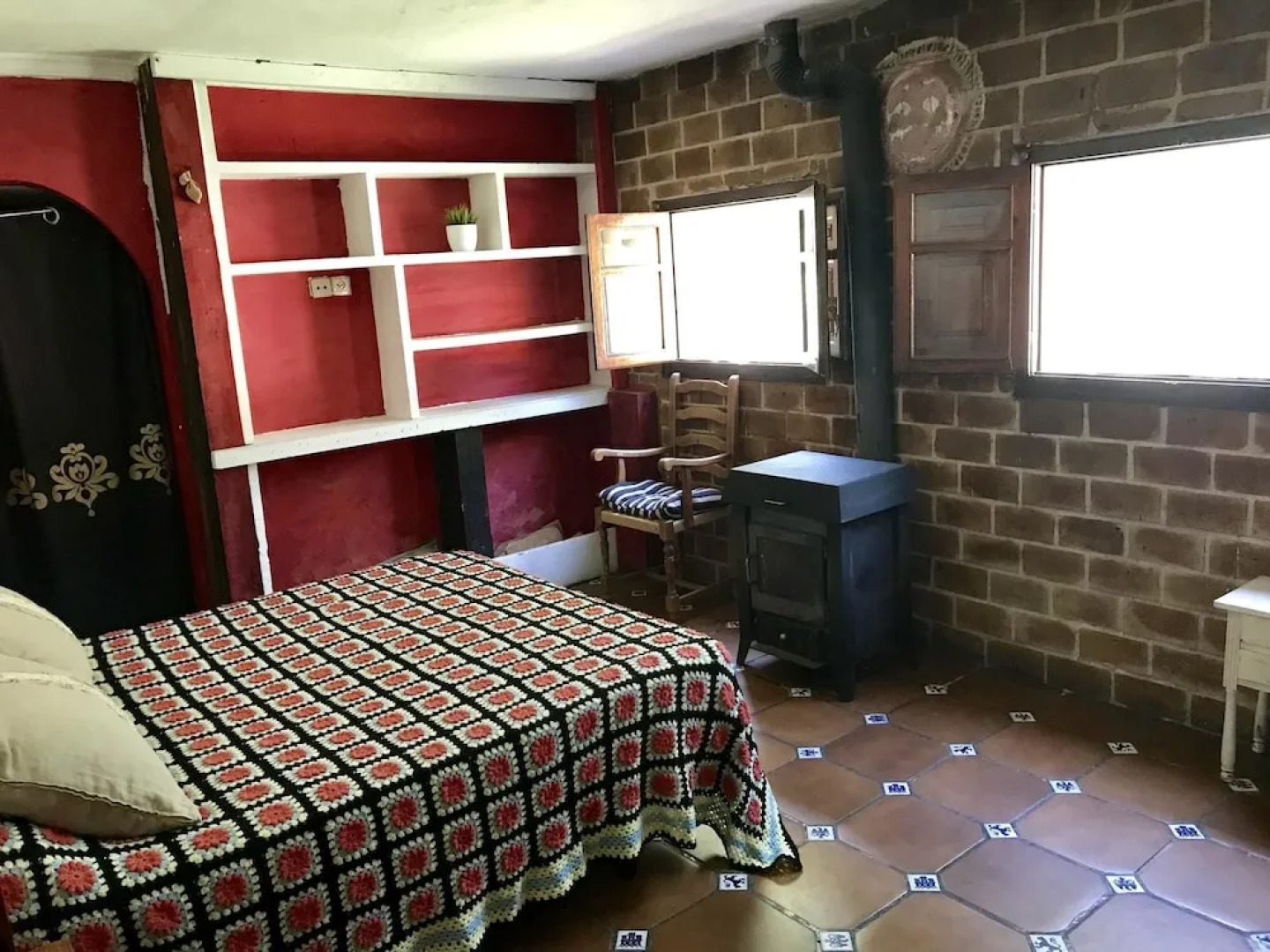 Villa With 4 Bedrooms in Camarena de la Sierra, With Wonderful Mountai