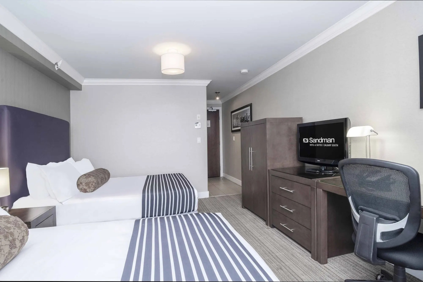 Sandman Hotel & Suites Calgary South