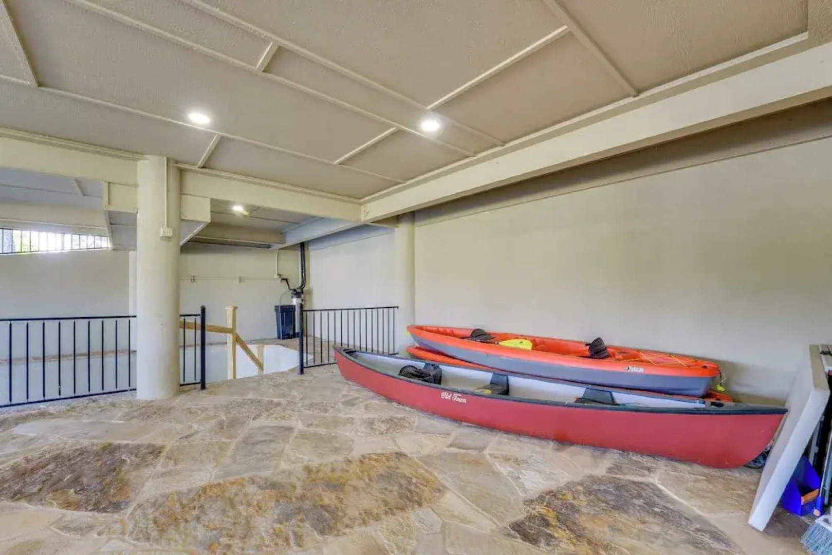 Luxe Waterfront Home w/ Boat Slip in New Braunfels