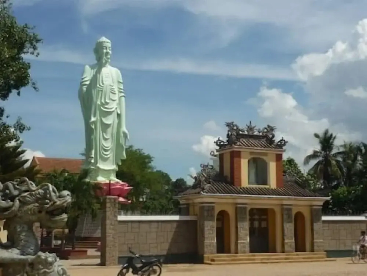 Grand Hyams Hotel - Quy Nhon Beach