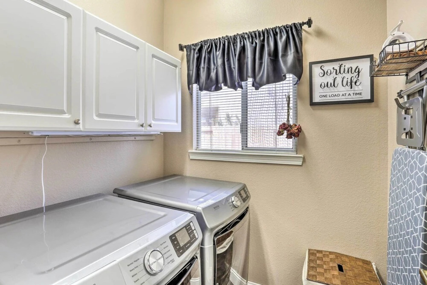 Redding Home w/ Patio Near Fishing!