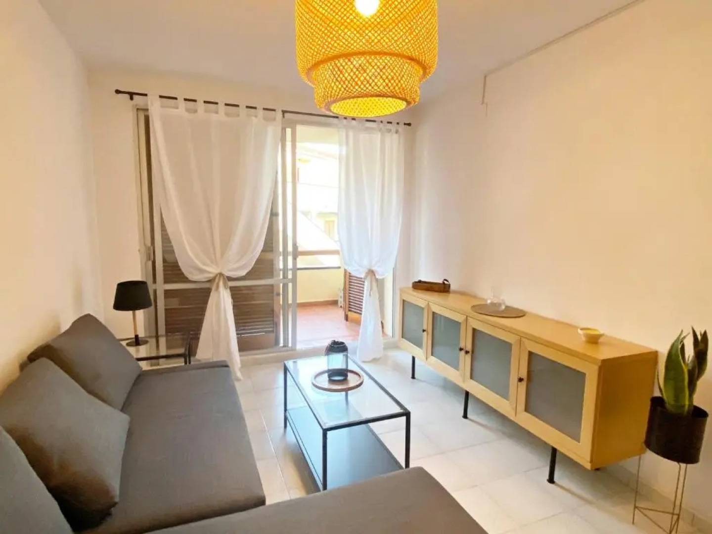 Apartamento en urbanización a 2m del mar