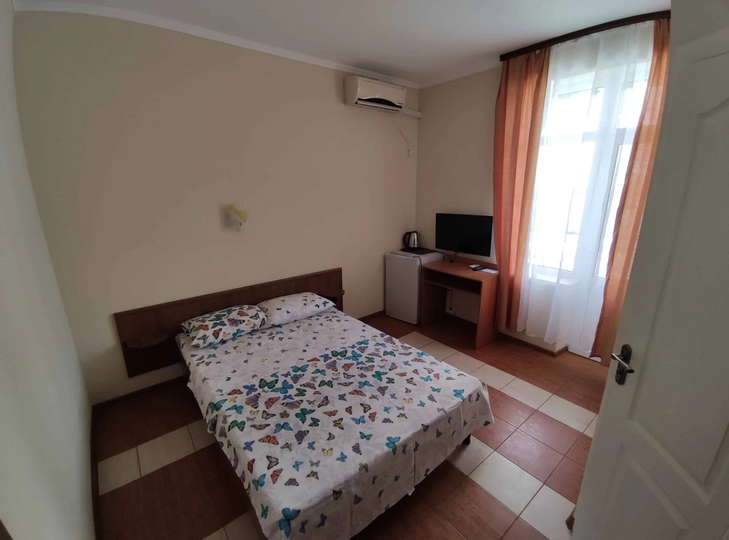 Batterflyaj Mini-hotel