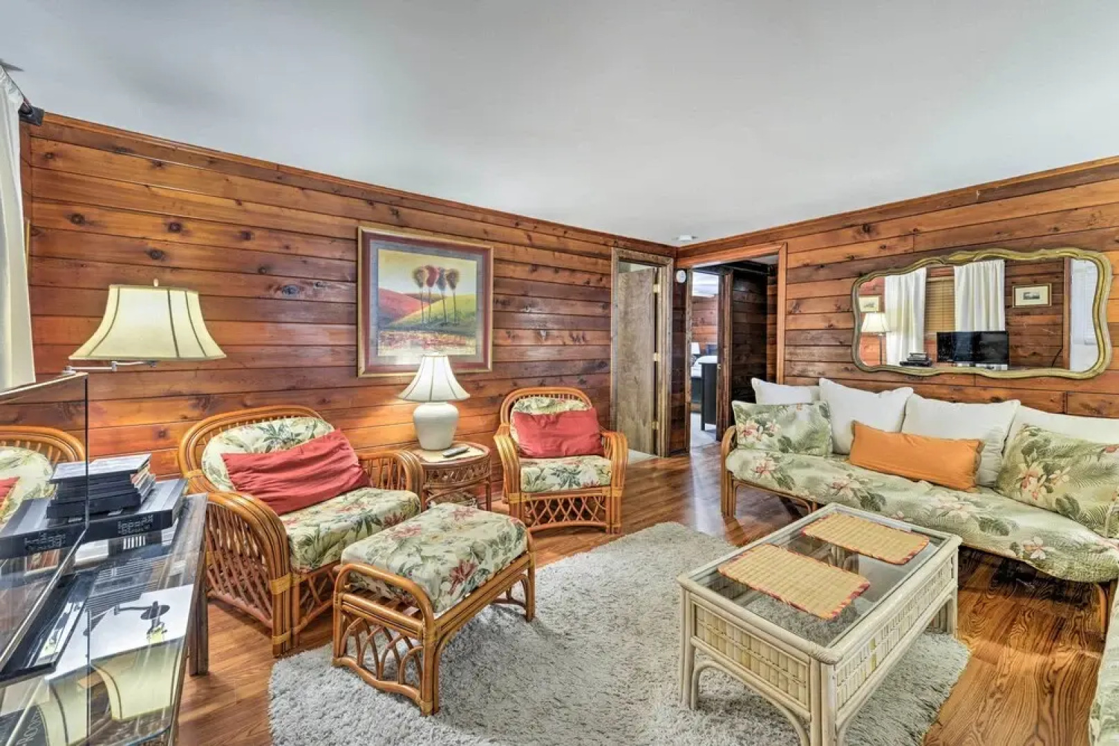 Seaside Park Apt: Outdoor Shower, Walk to Beach!