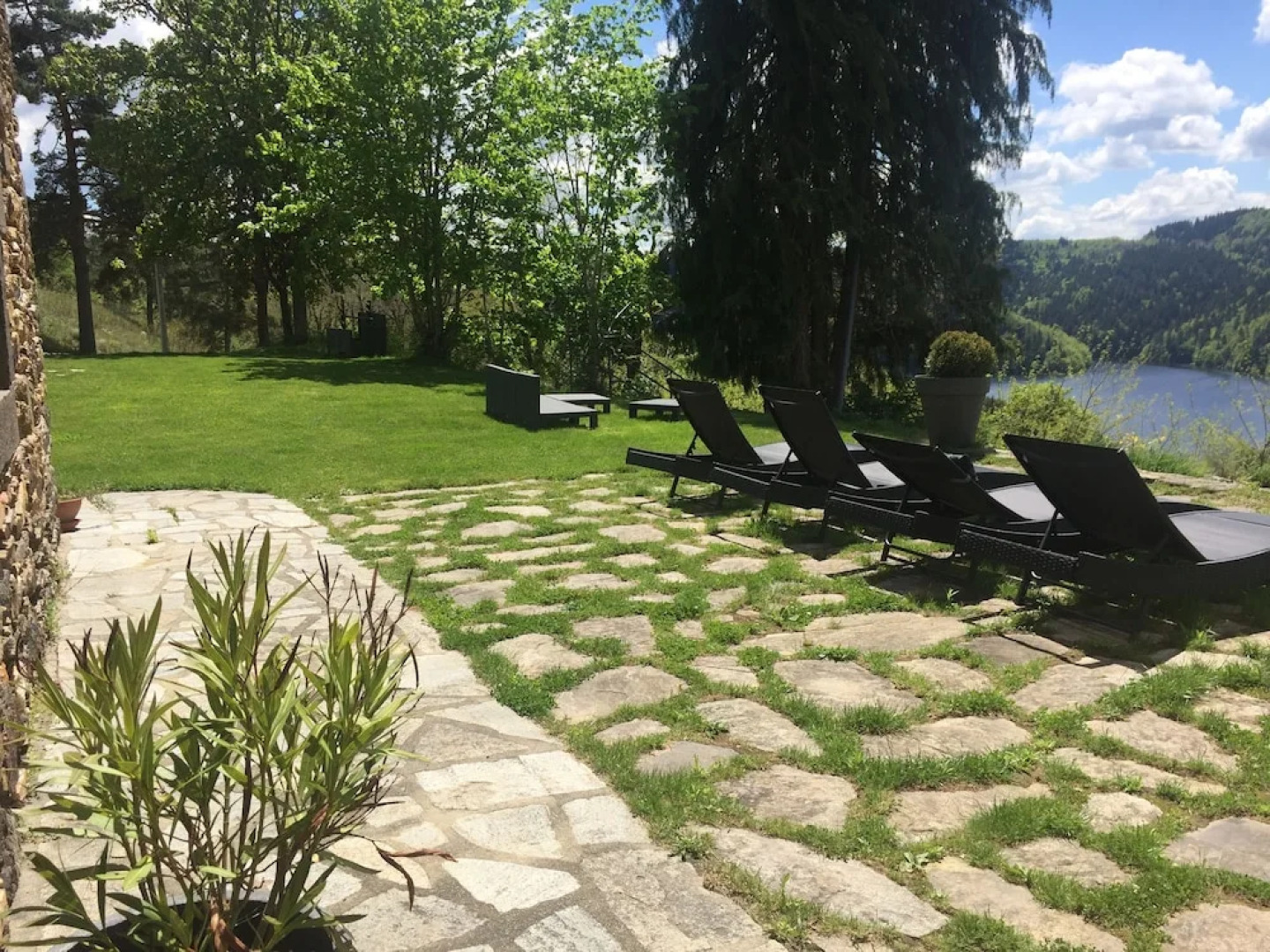 La Batisse De Grandval