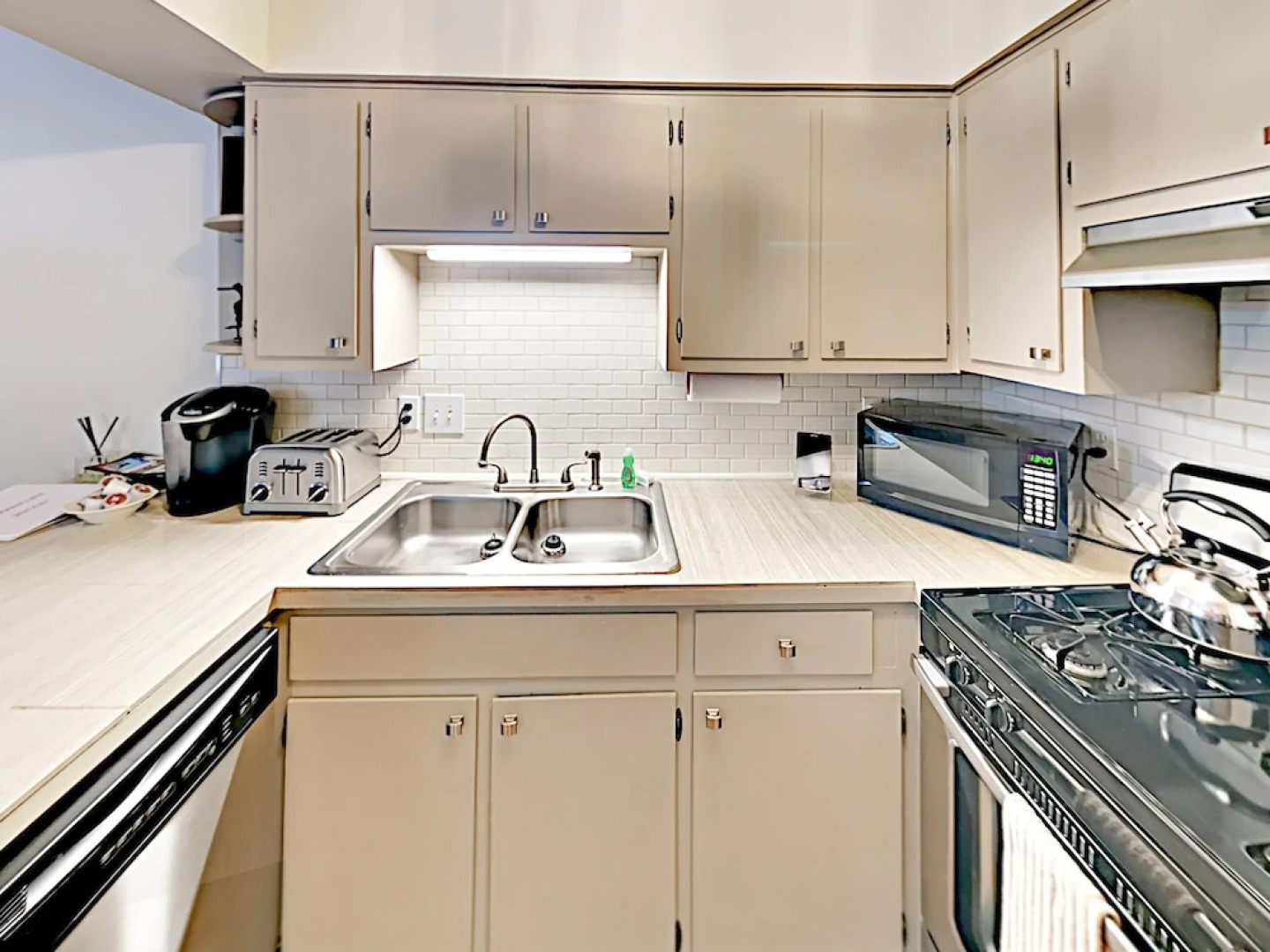 Beaver Duplex Unit B - 2 Br Duplex