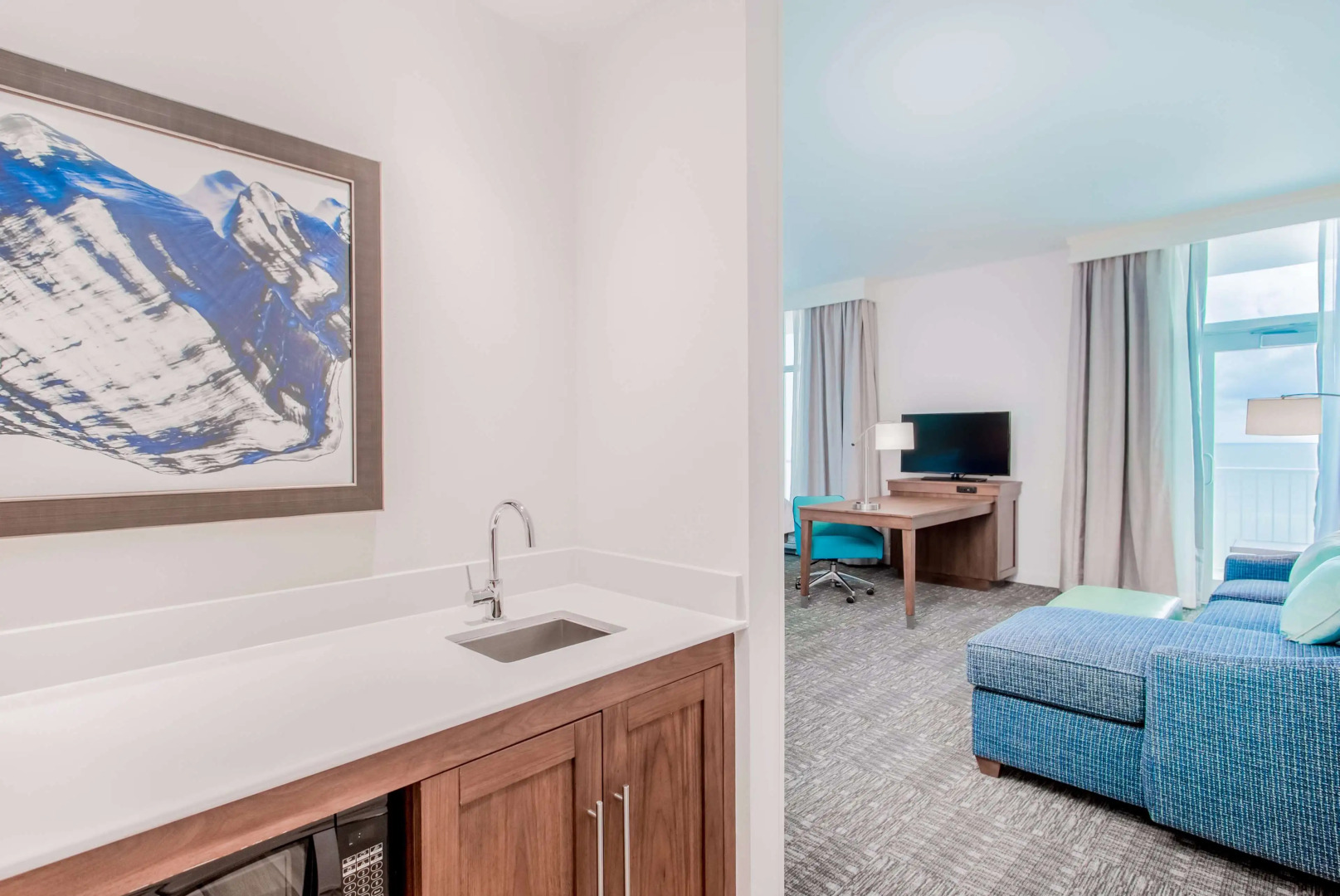 Hampton Inn & Suites Panama City Beach-Beachfront