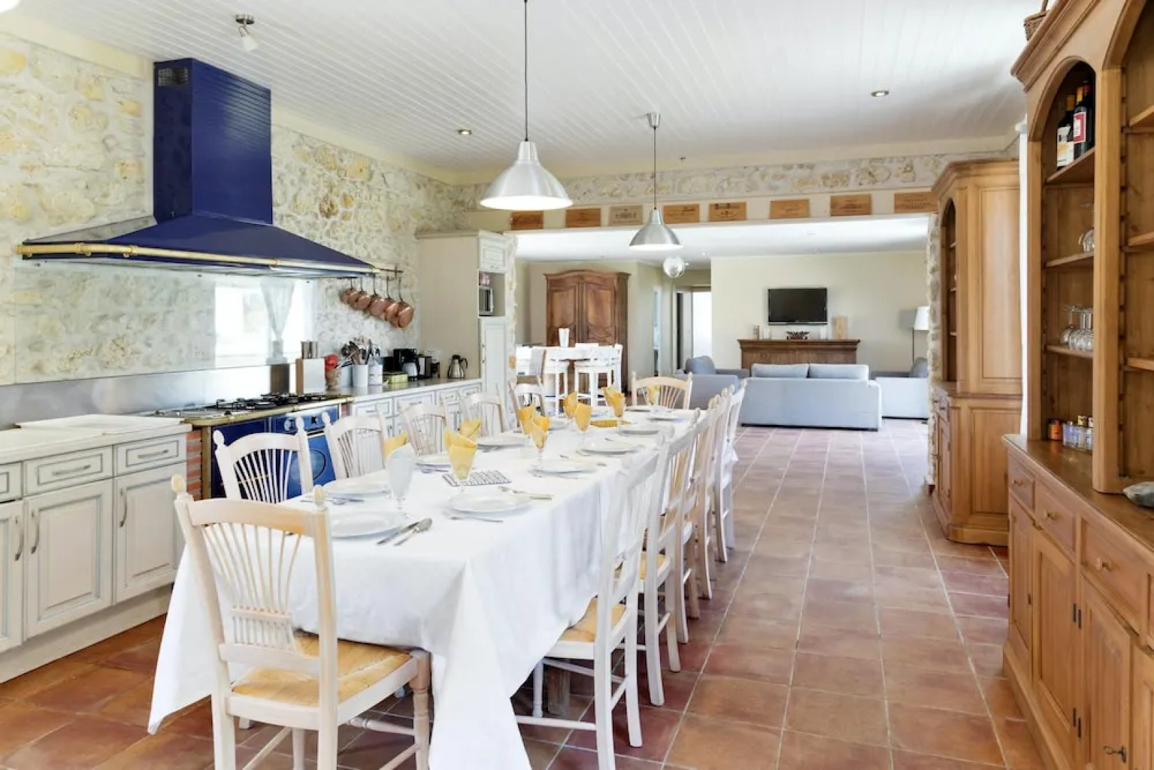 Villa With 5 Bedrooms in Saint-germain-d'esteuil, With Private Pool, E