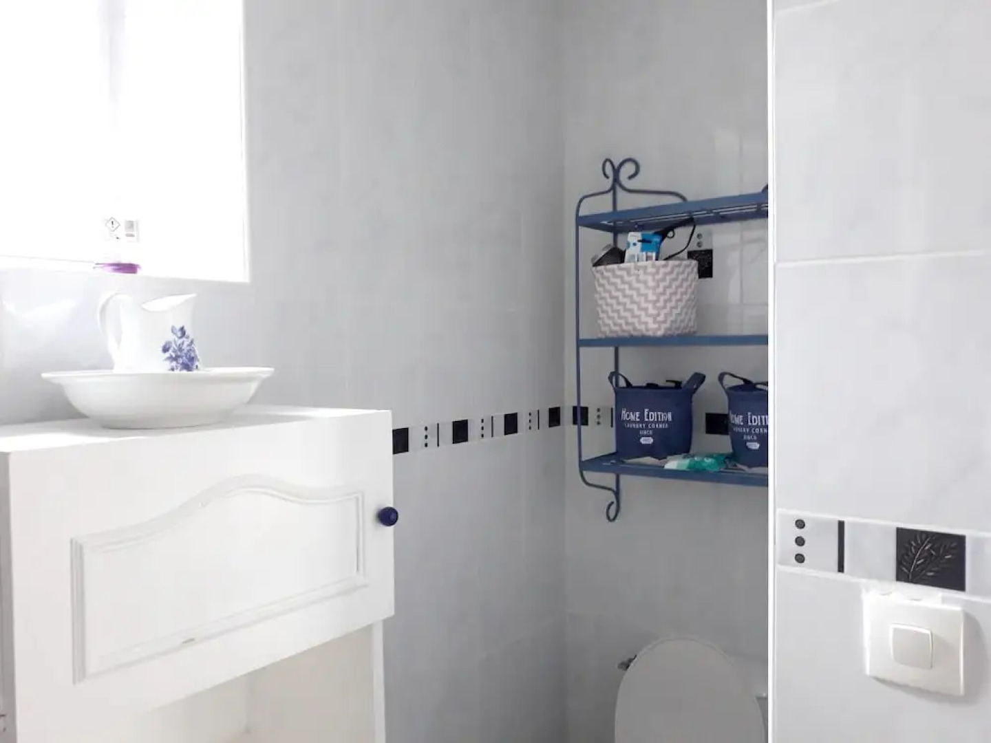 Property With one Bedroom in Sainte-marie-du-mont, With Enclosed Garden and Wifi - 100 m From the Beach