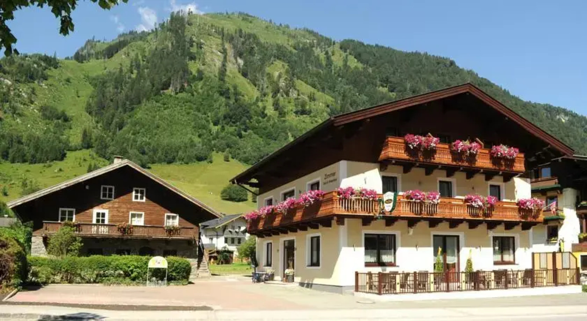 Pension Dorfplatzl