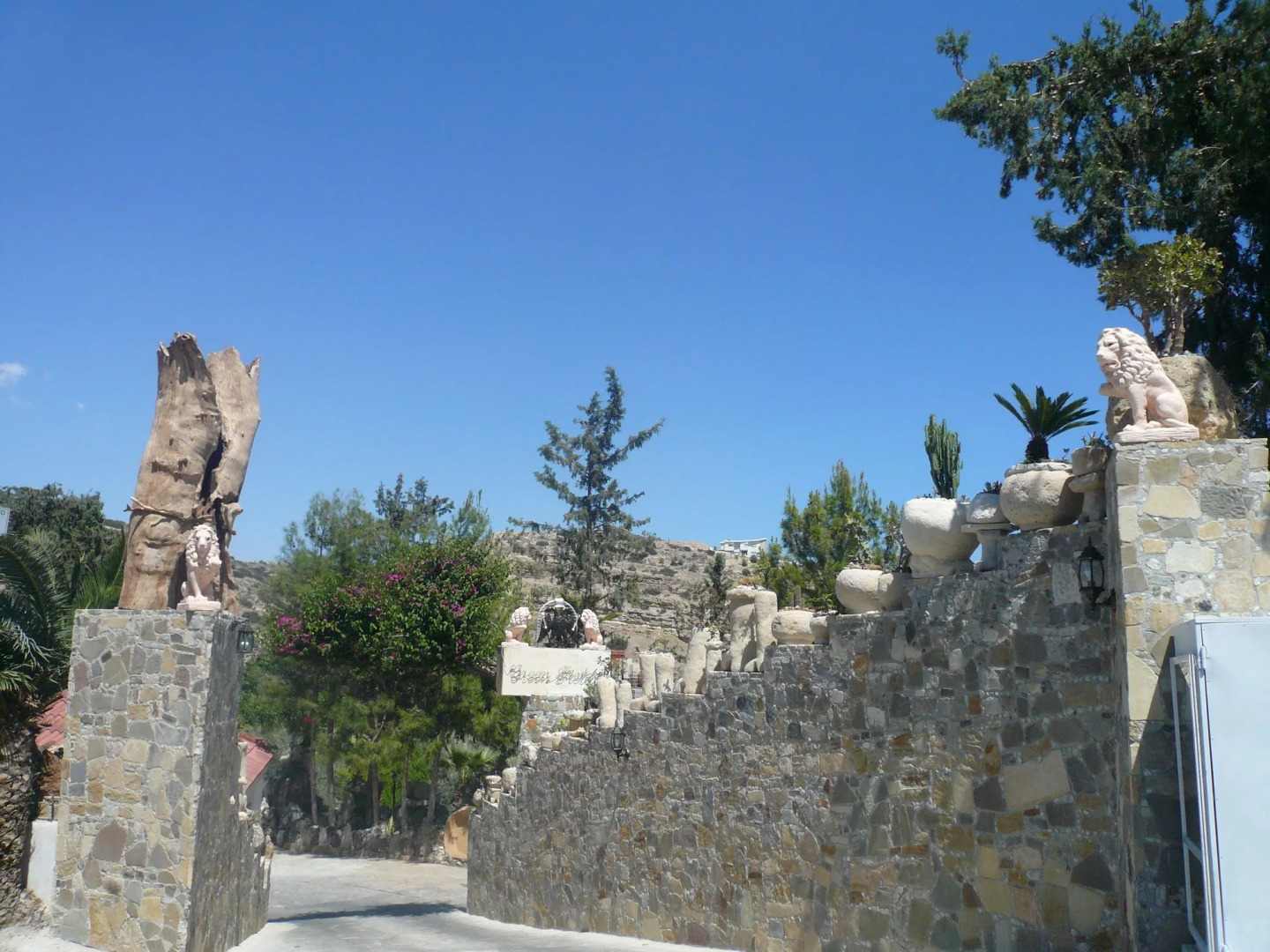 Greenfields Country Club