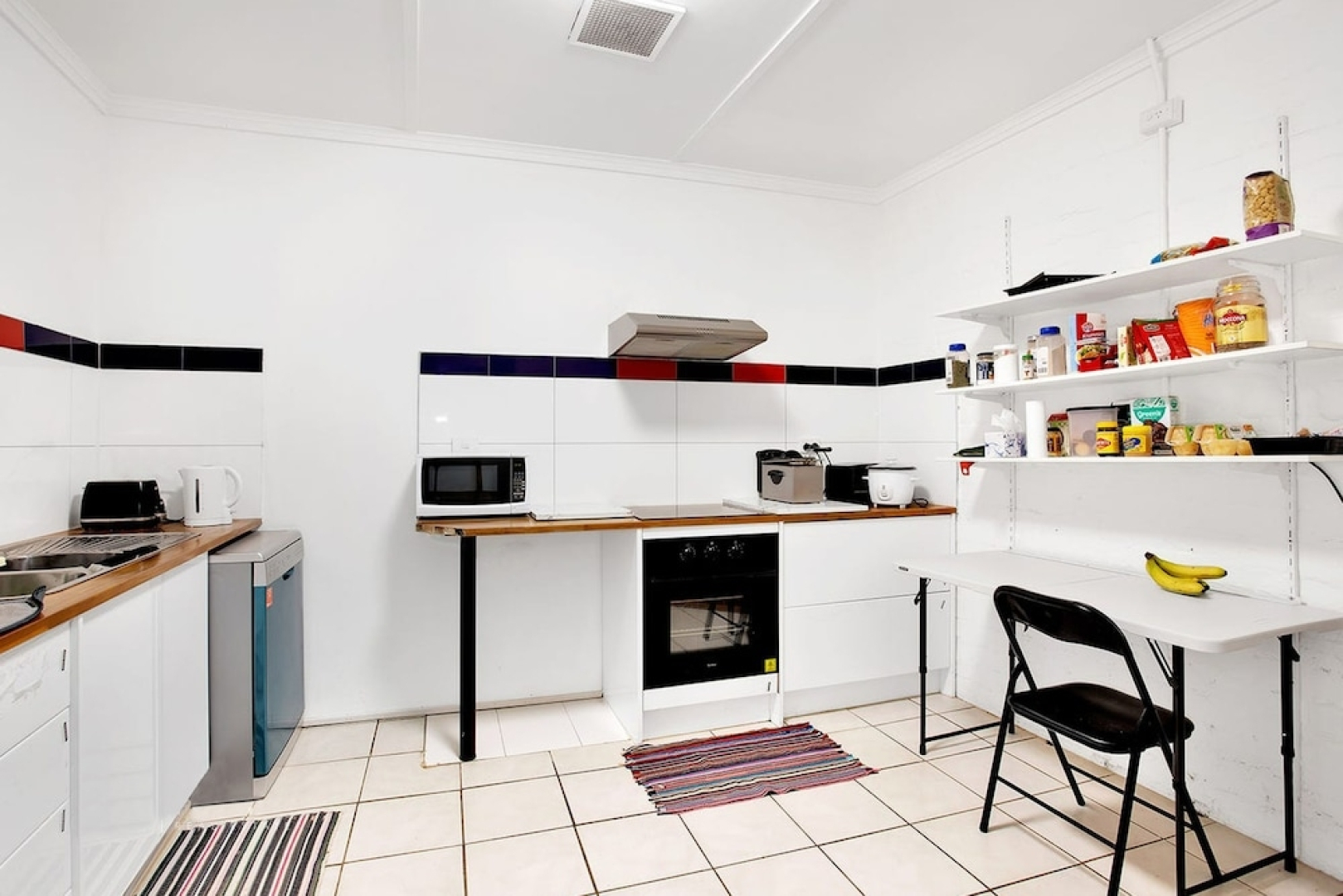 Oakleigh Guest House - Room 9