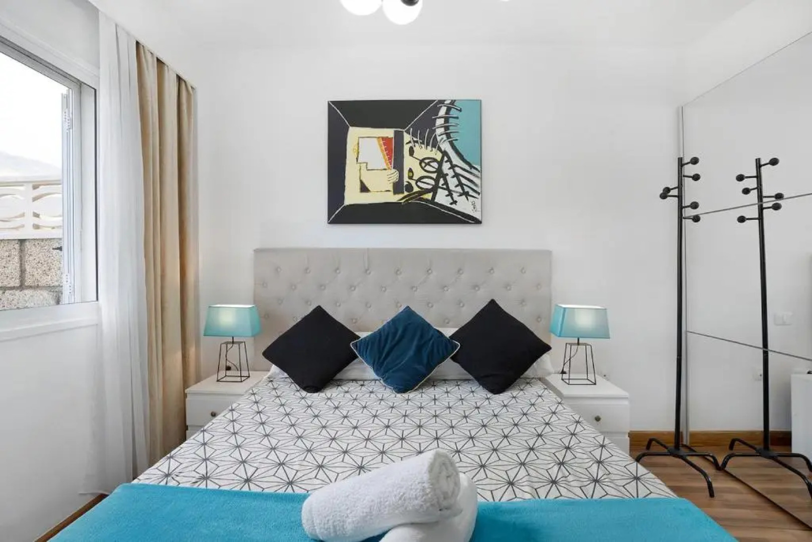 ALMA Elegant Suite Apartment