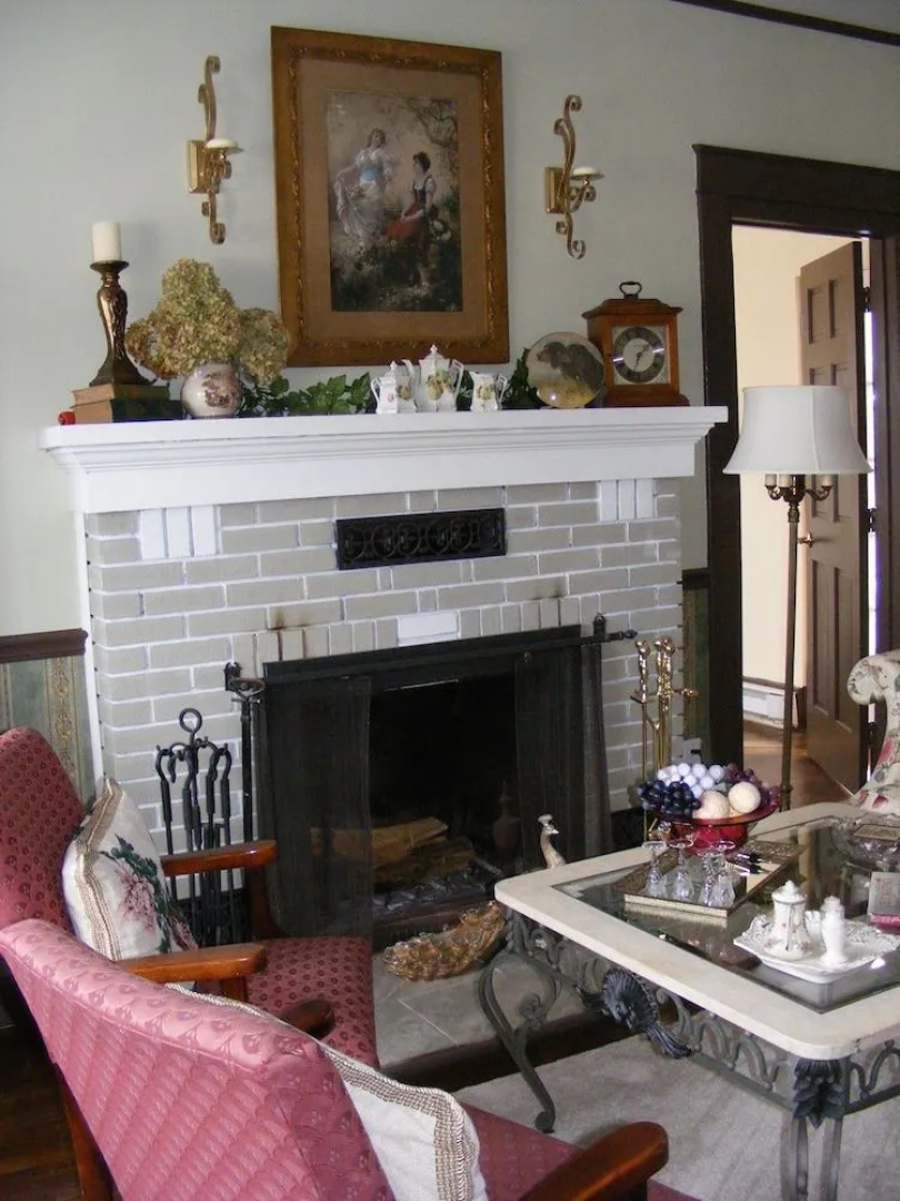 Lake Valley Legends B&B
