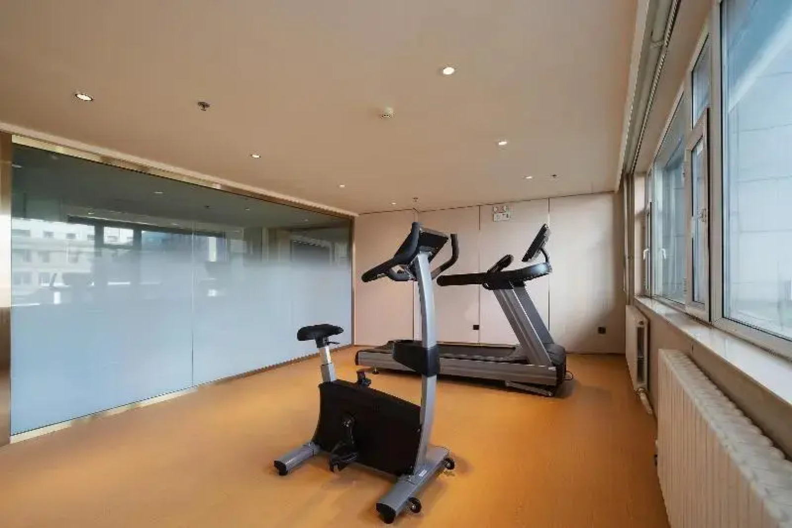 JI Hotel (Harbin Zhongyang Street People Square)