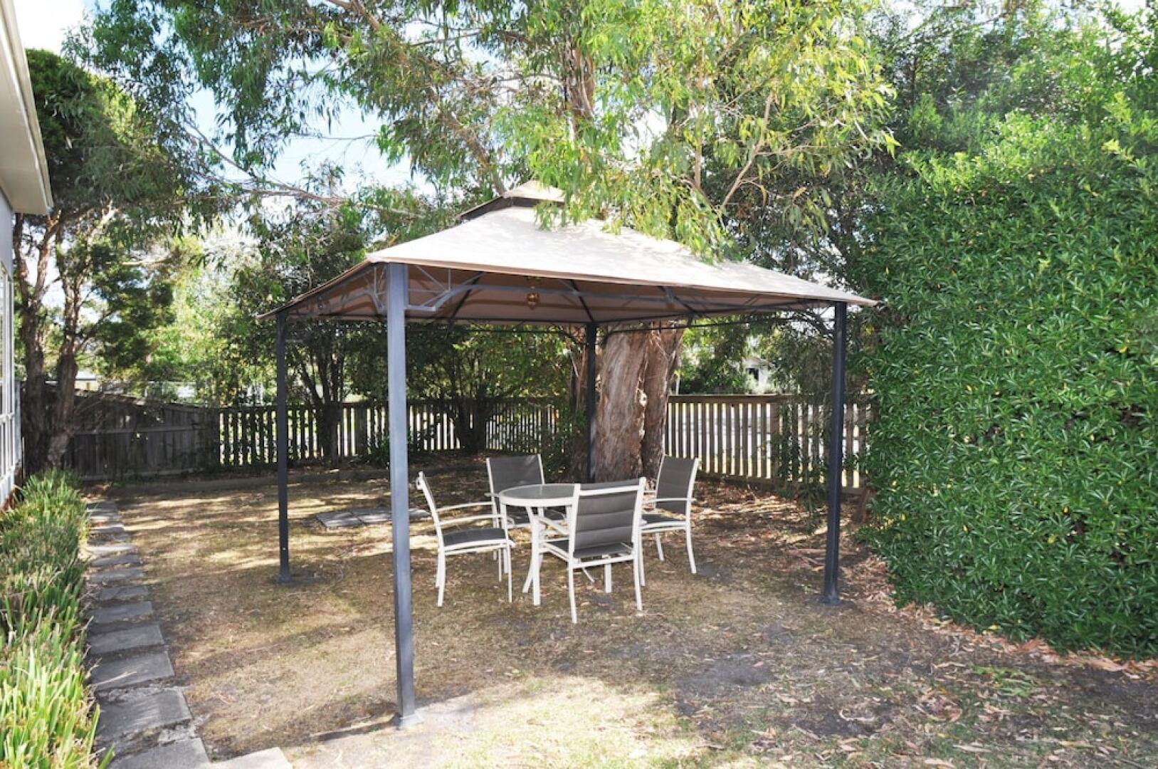 45 Halford - Pet Friendly