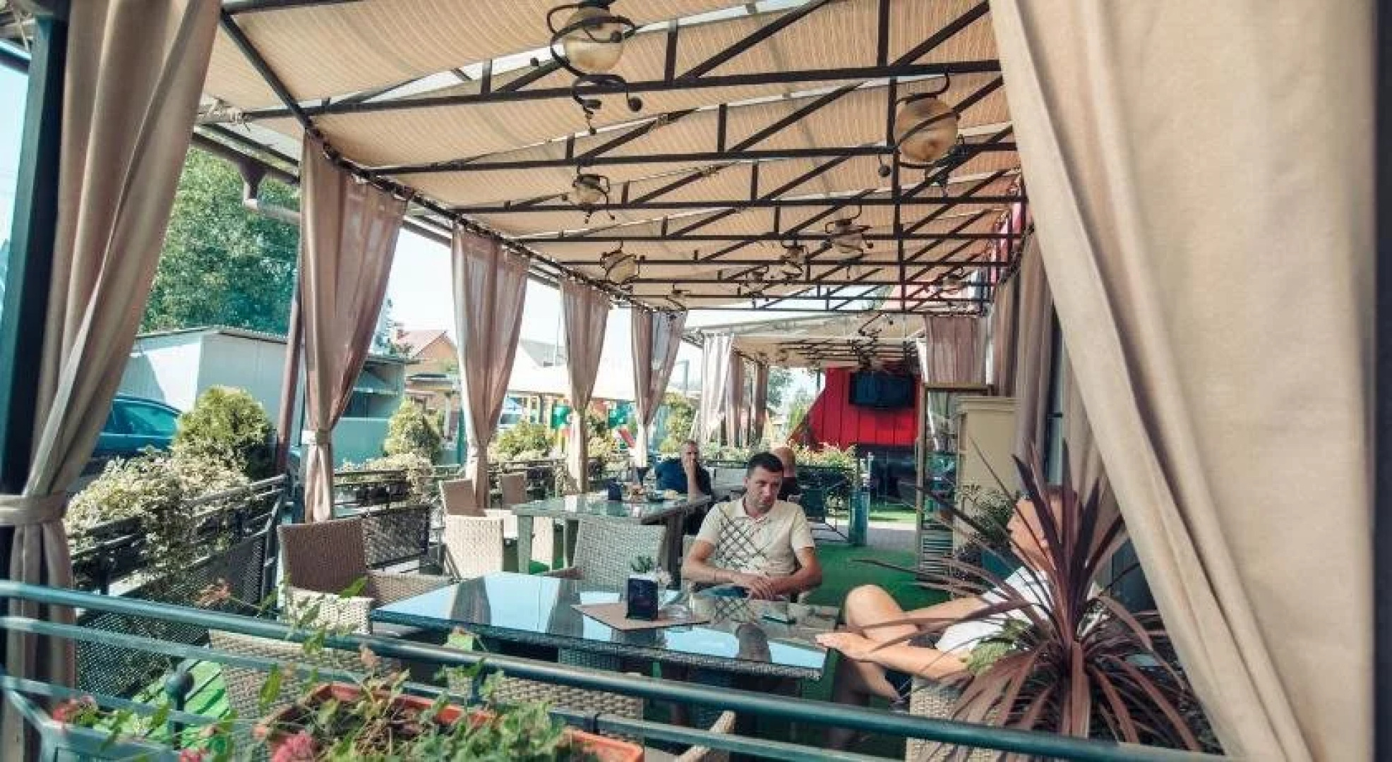 Отель Премьера