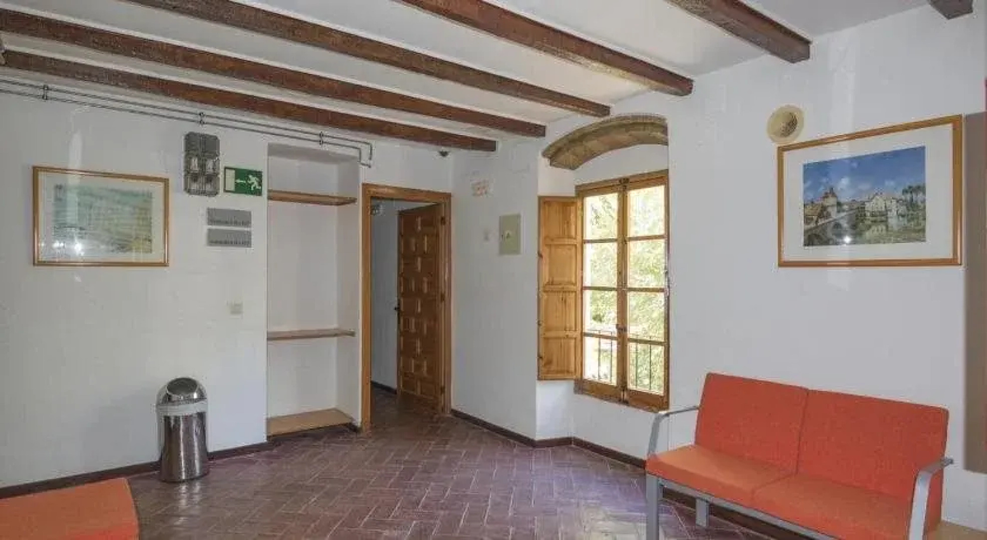 Albergue Inturjoven El Bosque