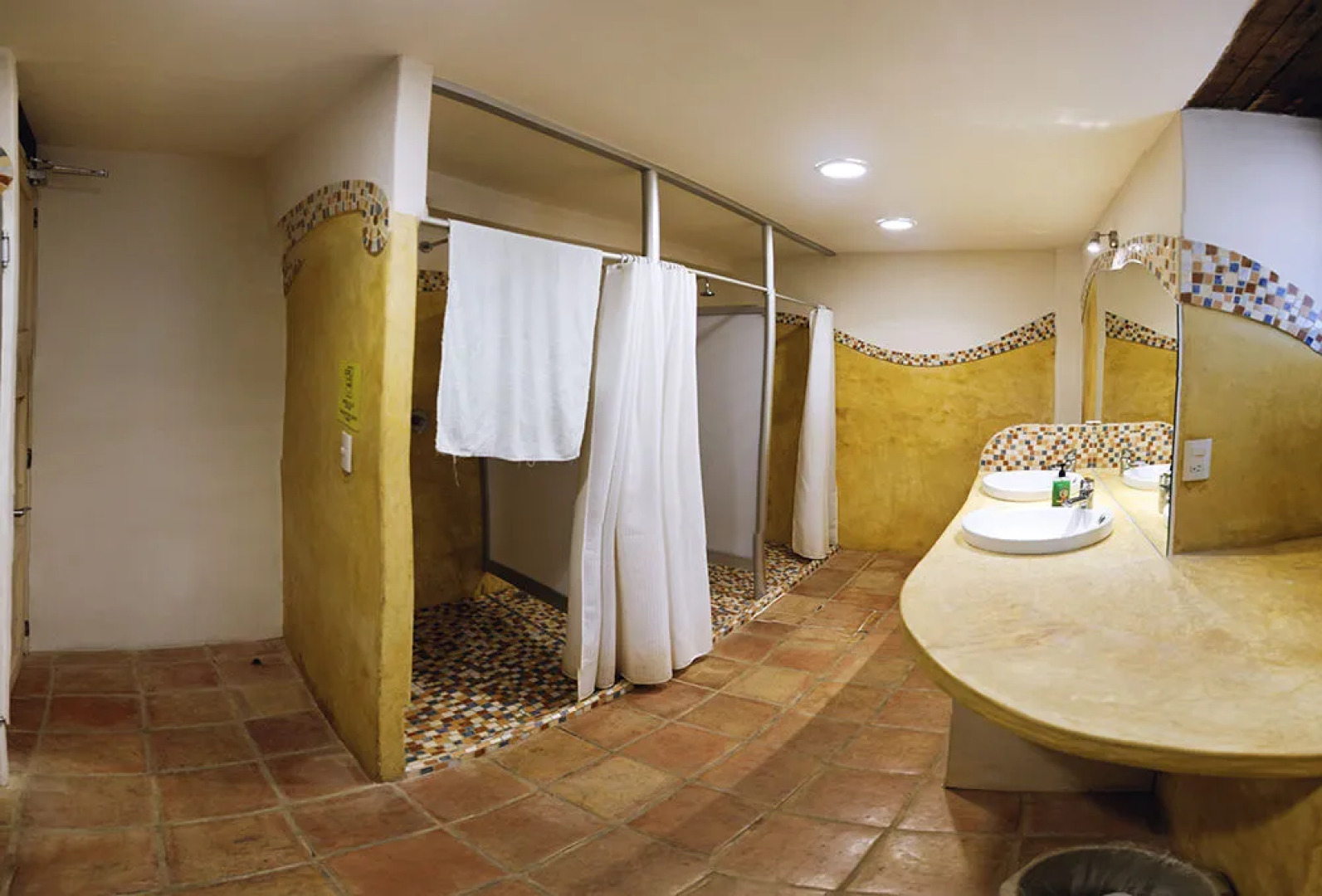 Snail Bed and Breakfast - Hostel - Adults only