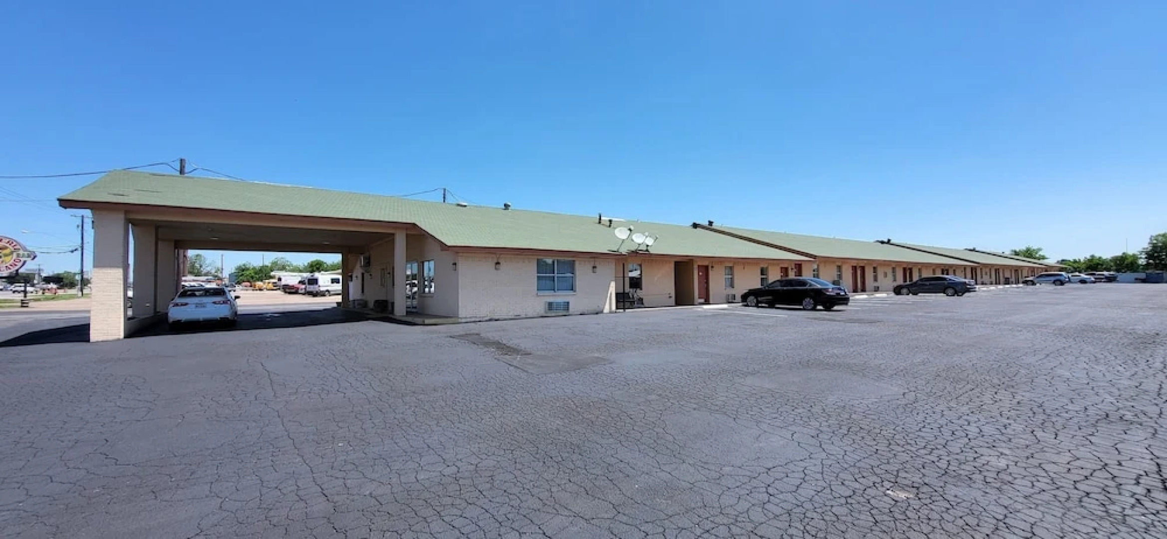 American Inn Cleburne