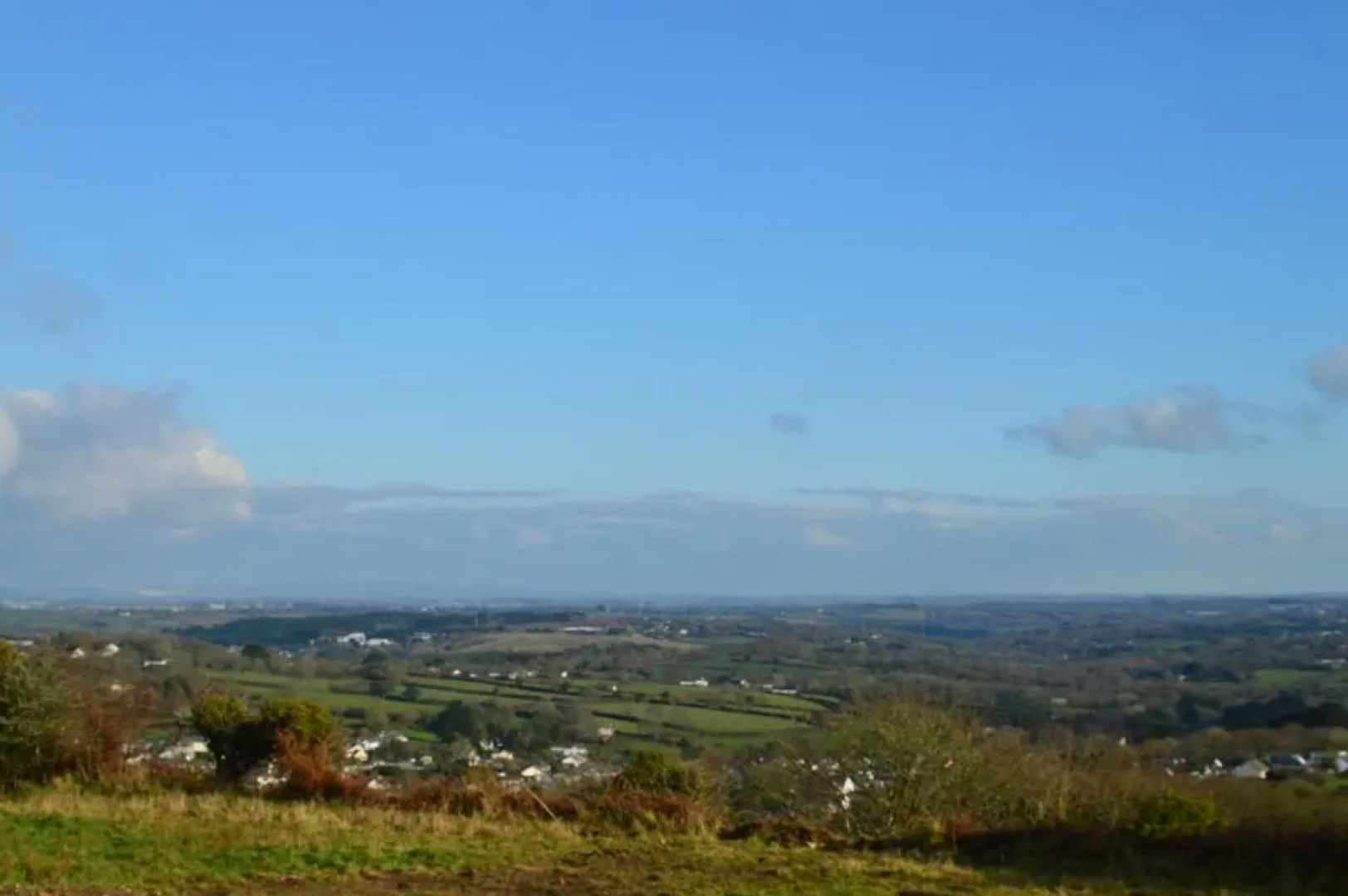 Wesley House Holidays - Choice of 2 Quirky Cottages in 4 private acres