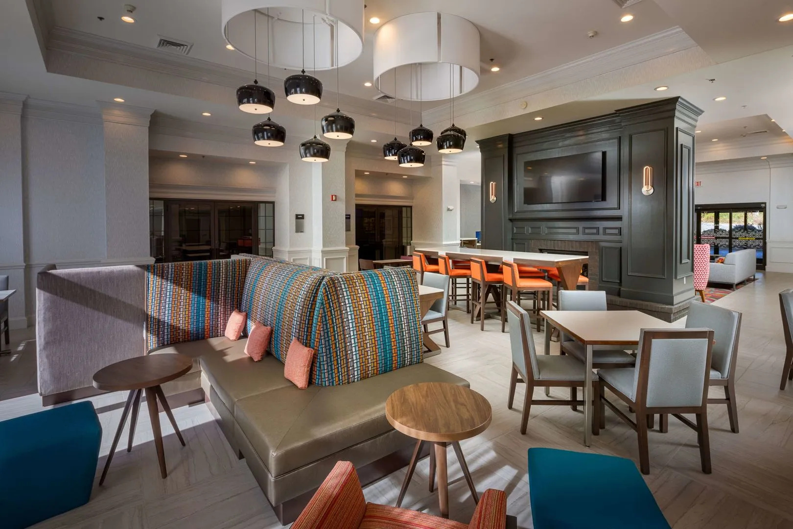 Hampton Inn & Suites Asheville Airport