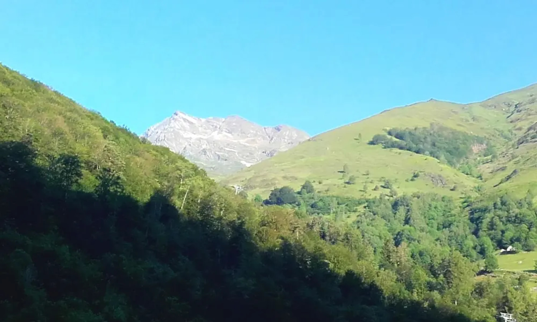 Apartment with One Bedroom in Cauterets, with Wonderful Mountain View, Balcony And Wifi